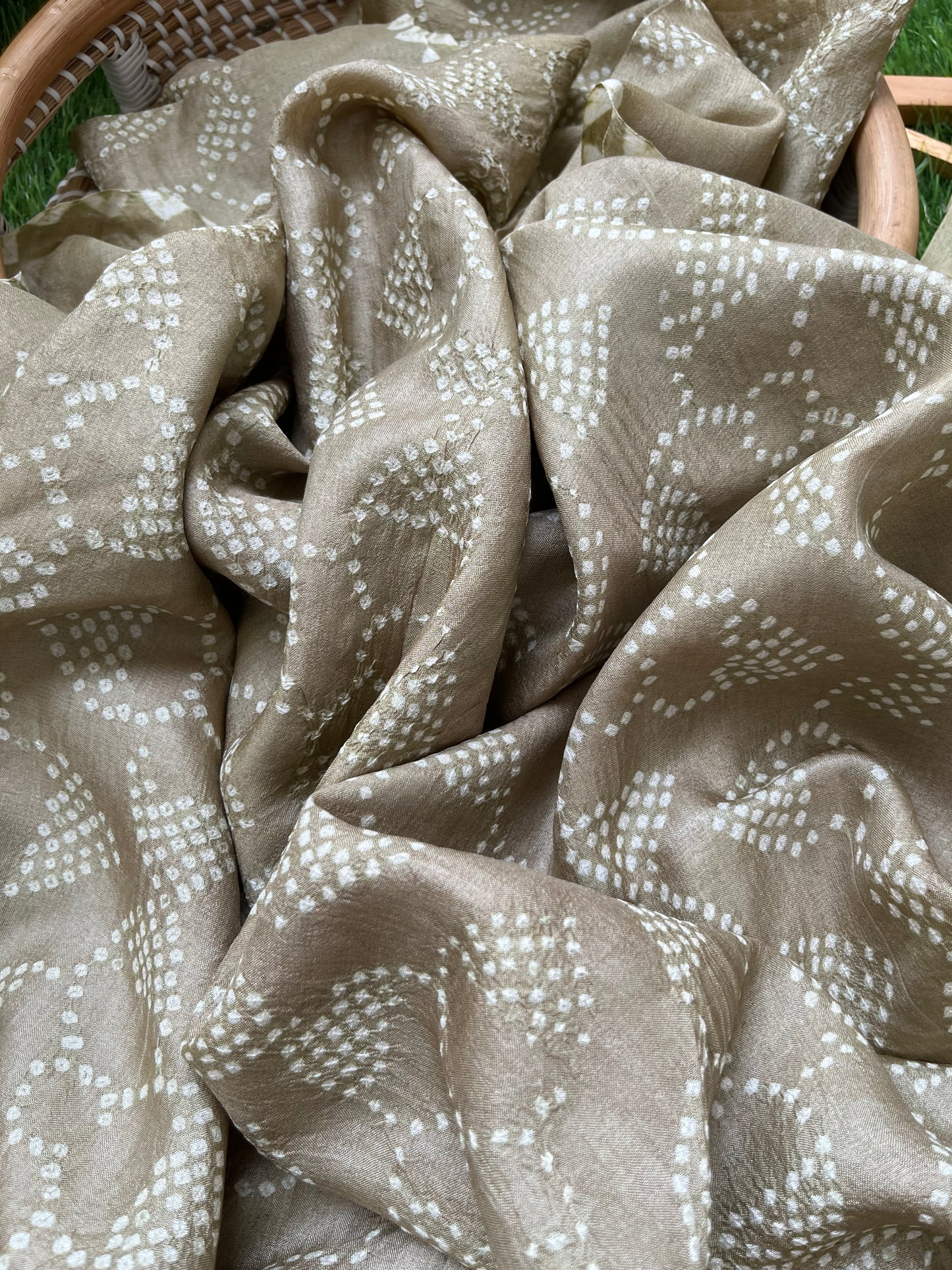 Tussar silk Bandhani dupatta kurta