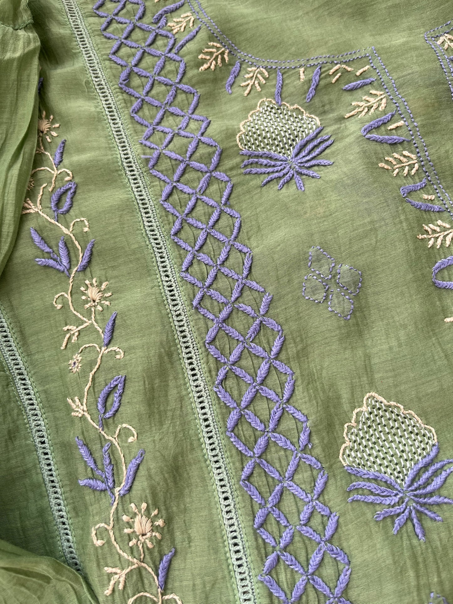 Chanderi Chikankari Kurta Dupatta