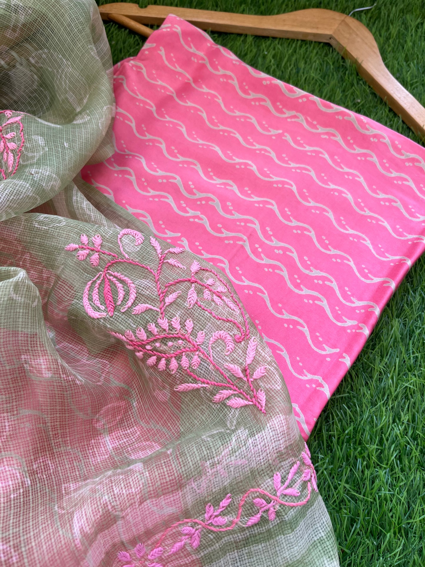 रोज़ाना :Kota Silk Chikankari Dupatta with modal silk block print kurta Fabric