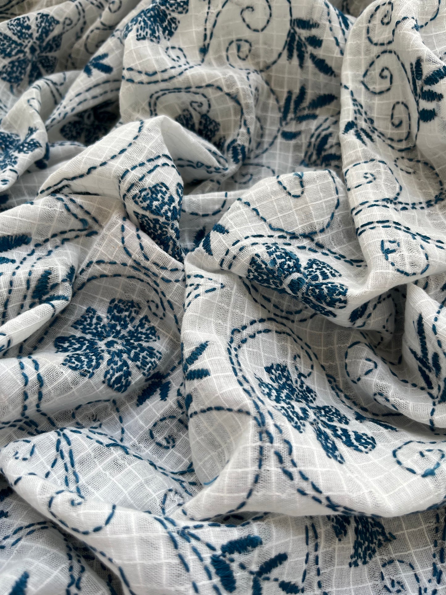 Handwoven Cotton Dupatta with mangalgiri cotton kurta Bottom