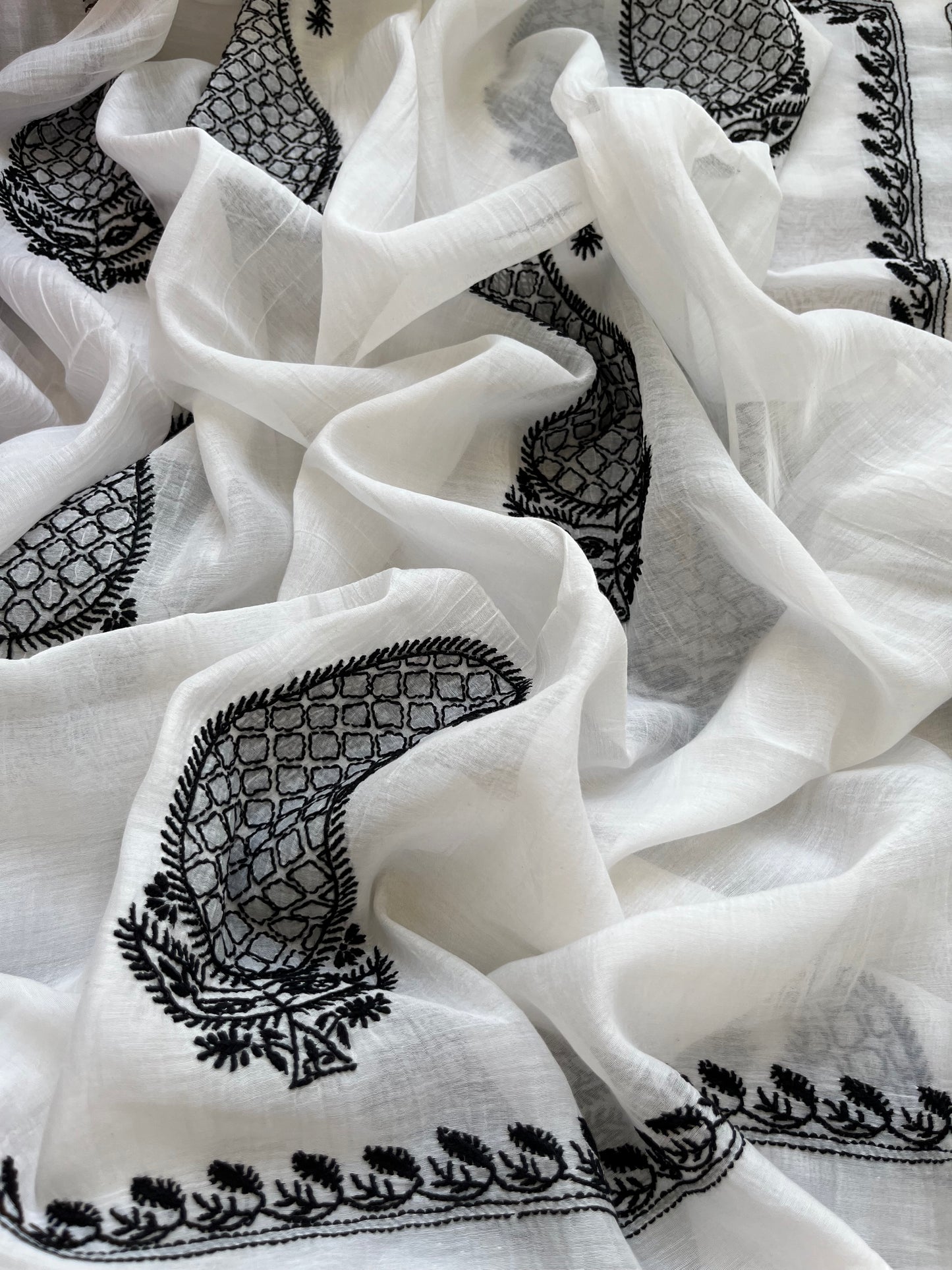 Chanderi chikan kurta dupatta