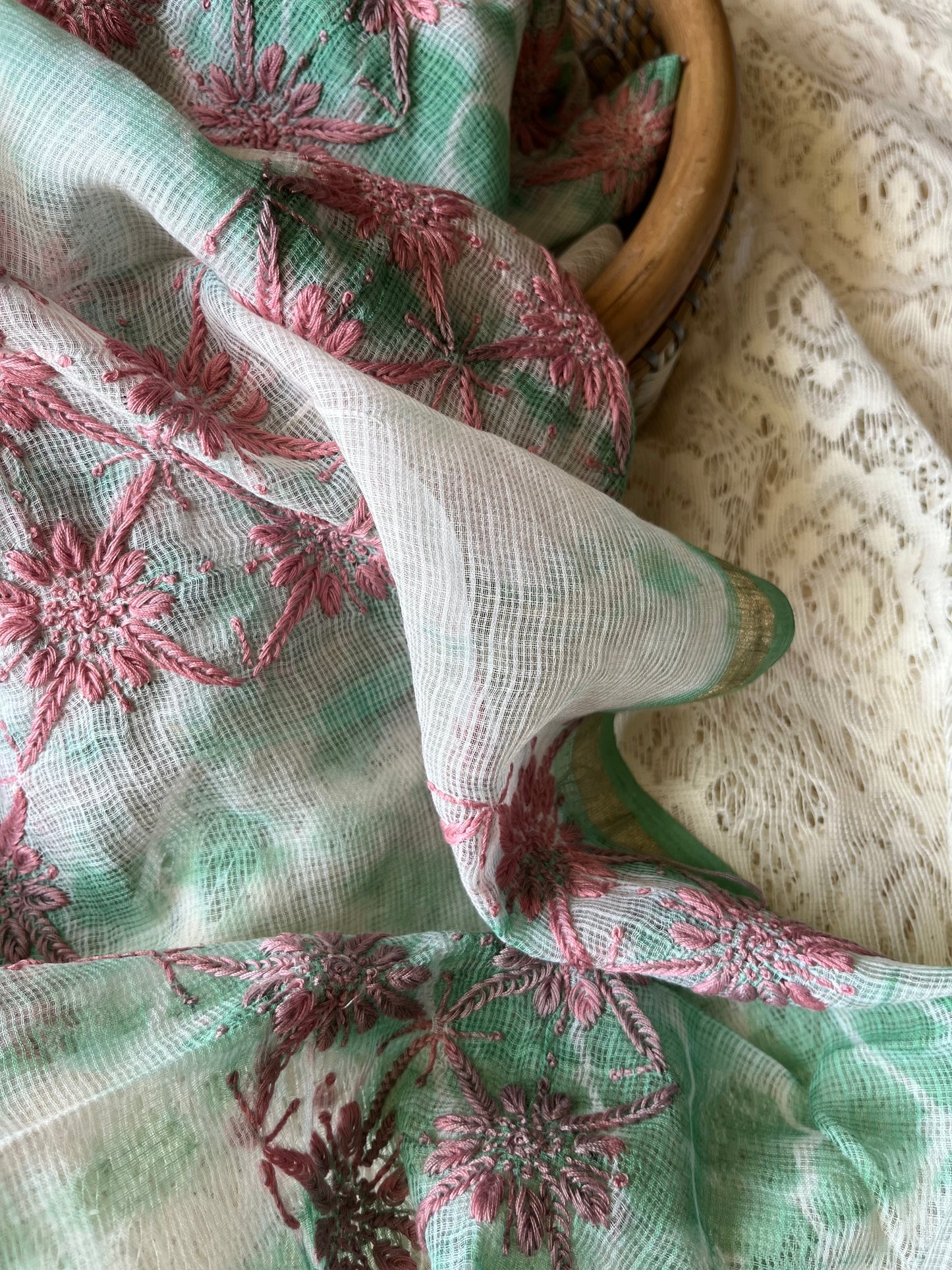 Mangalgiri Cotton kurta bottom chikankari dupatta