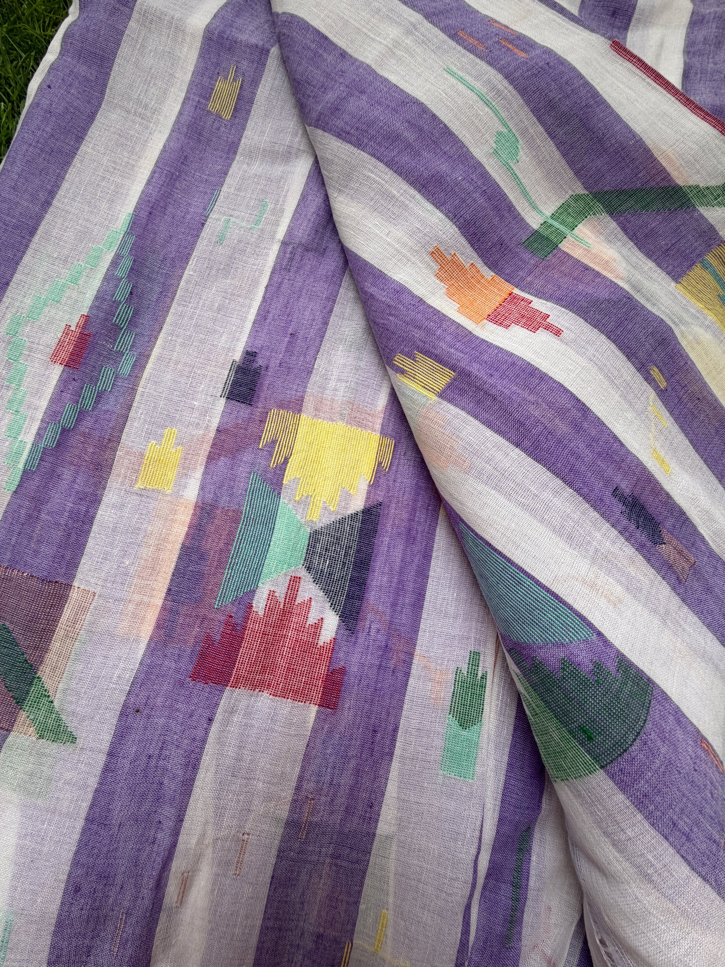 Jaamdani mul fabric
