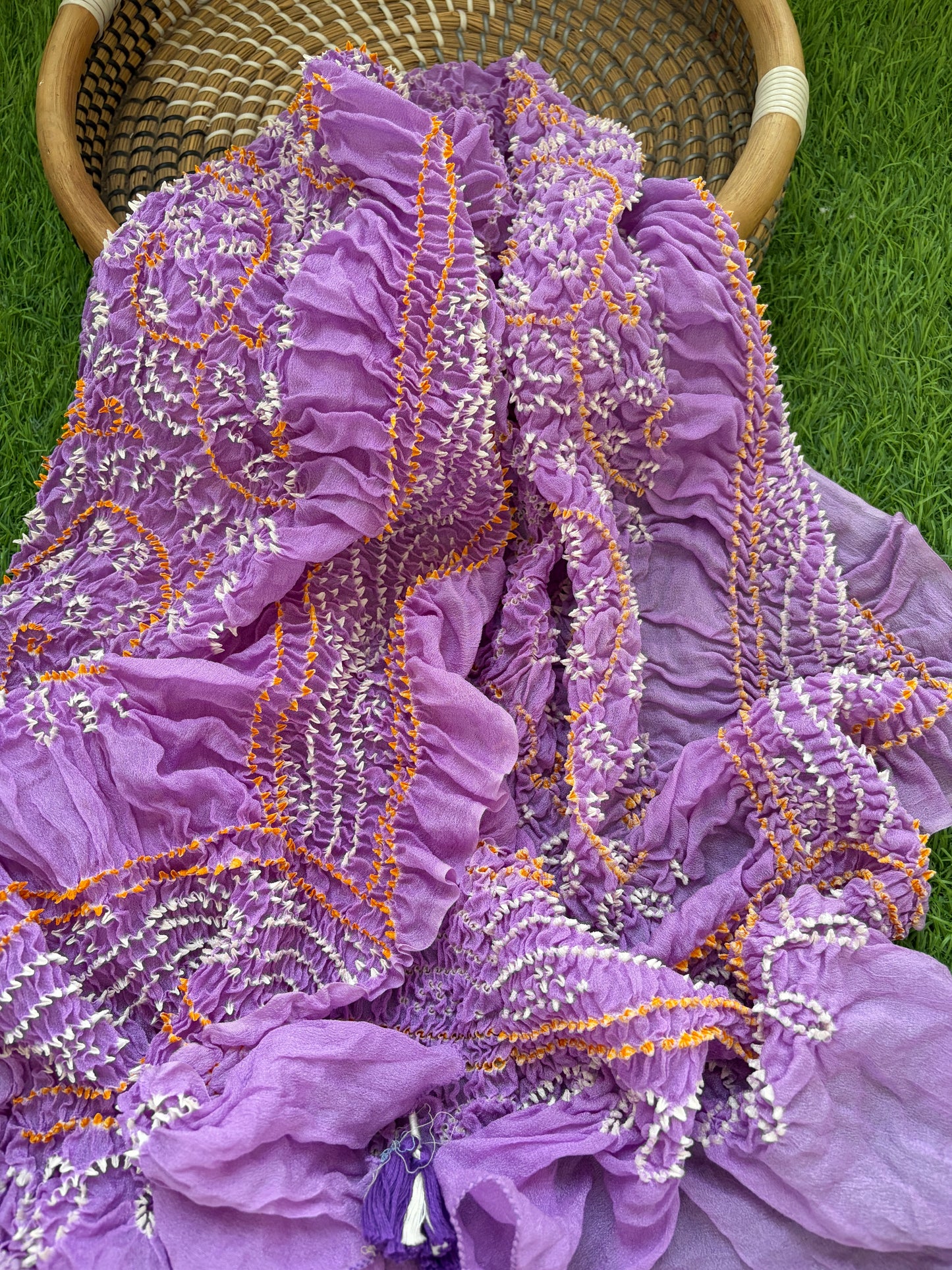 Bandhani chinon Dupatta