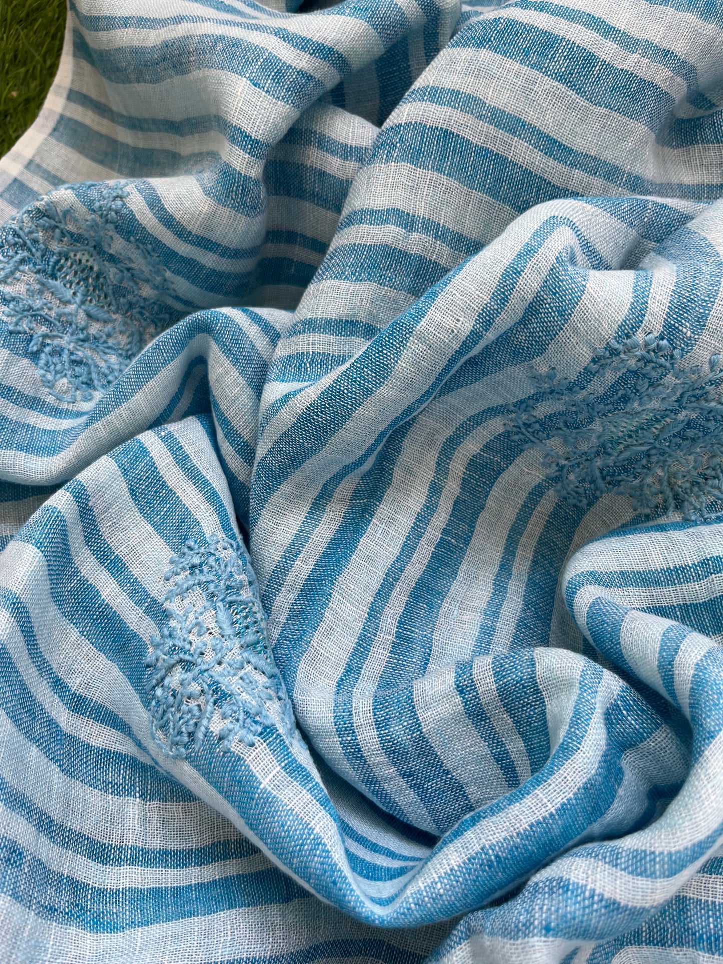 Bandhani kurta chikankari Dupatta