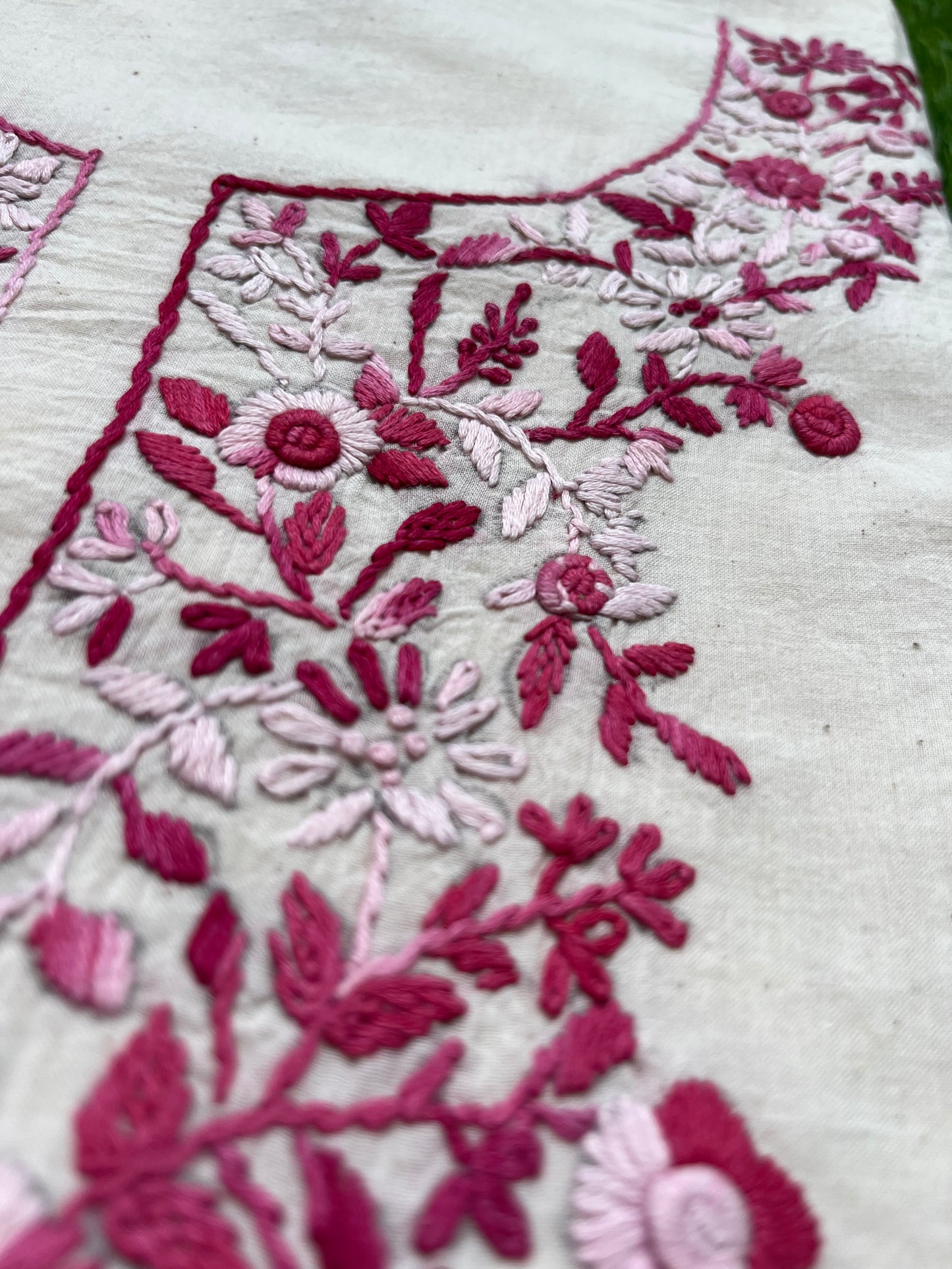 Knot work kurta block print dupatta