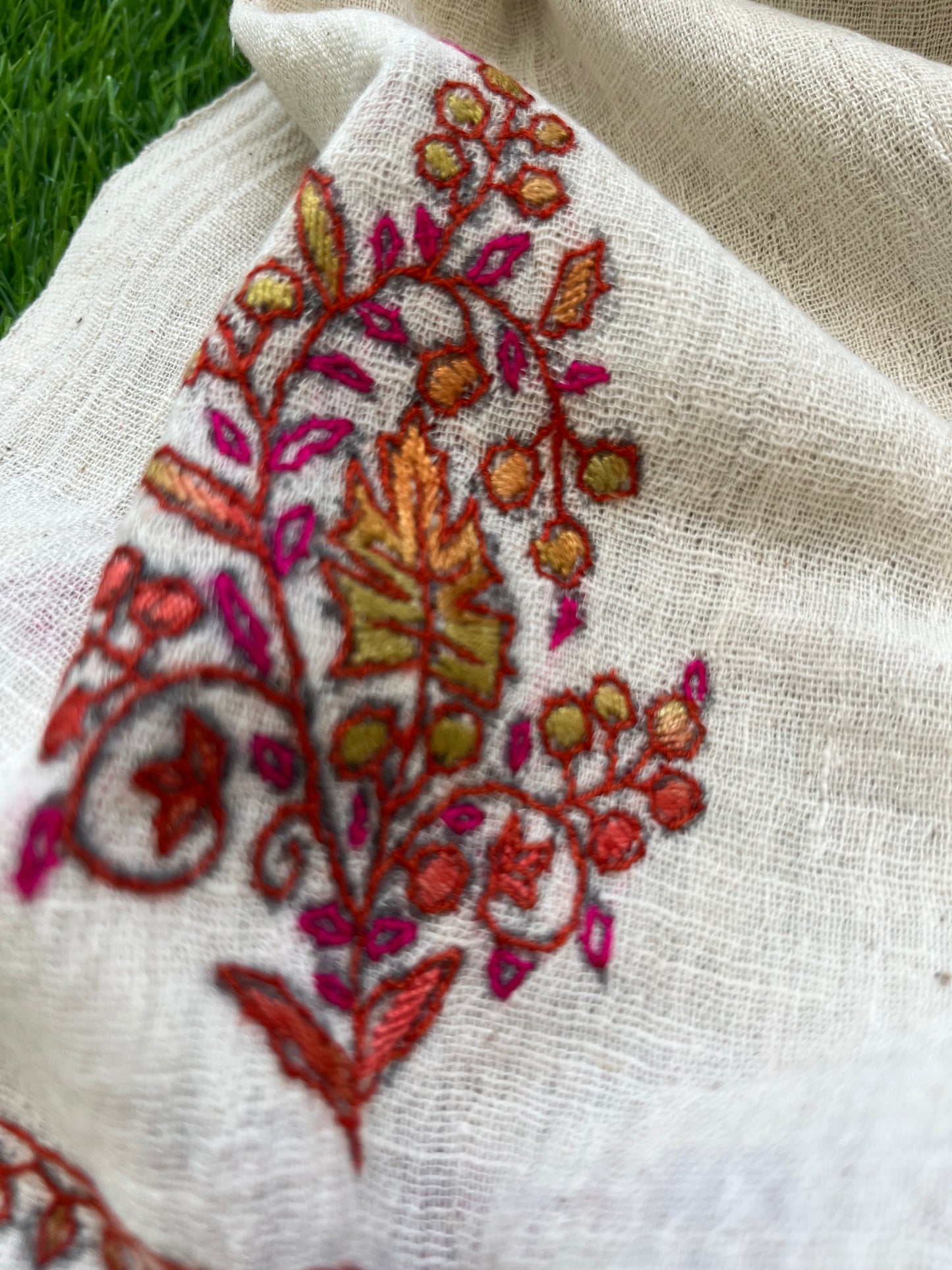 Kala Cotton kashmiri thread work stole