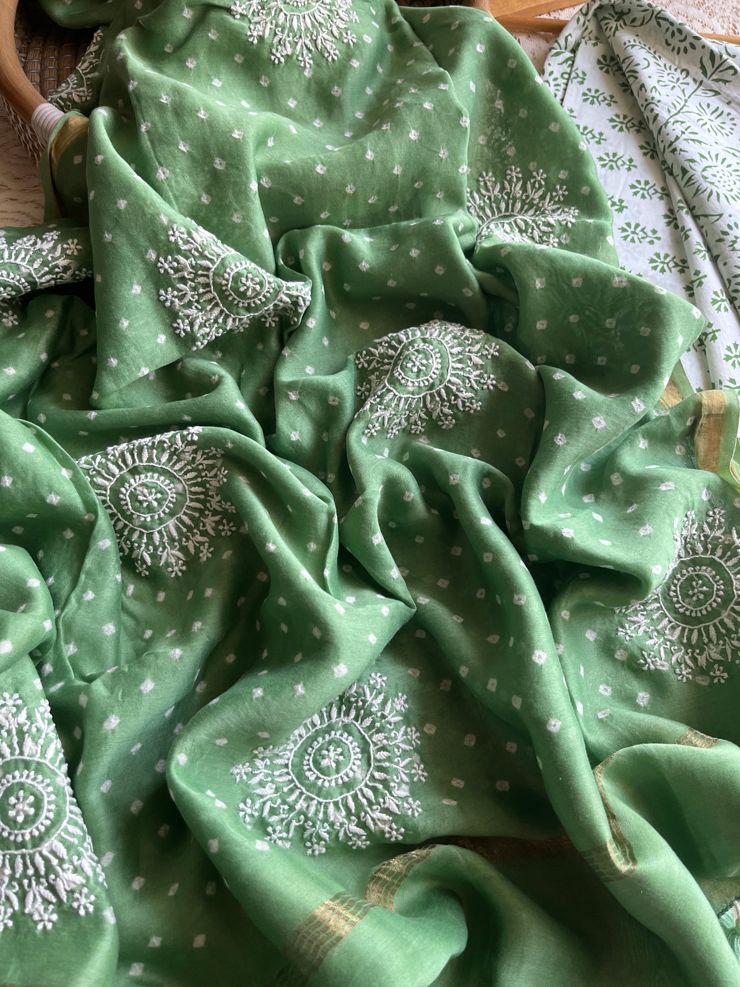 Cotton kurta bottom chikankari dupatta