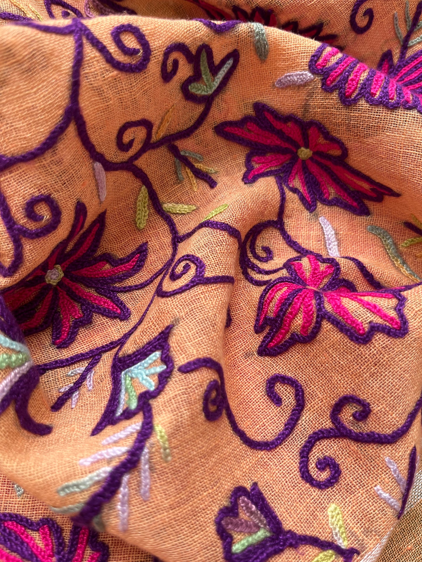 Linen aari kaam dupatta paired with kala cotton kurta fabric