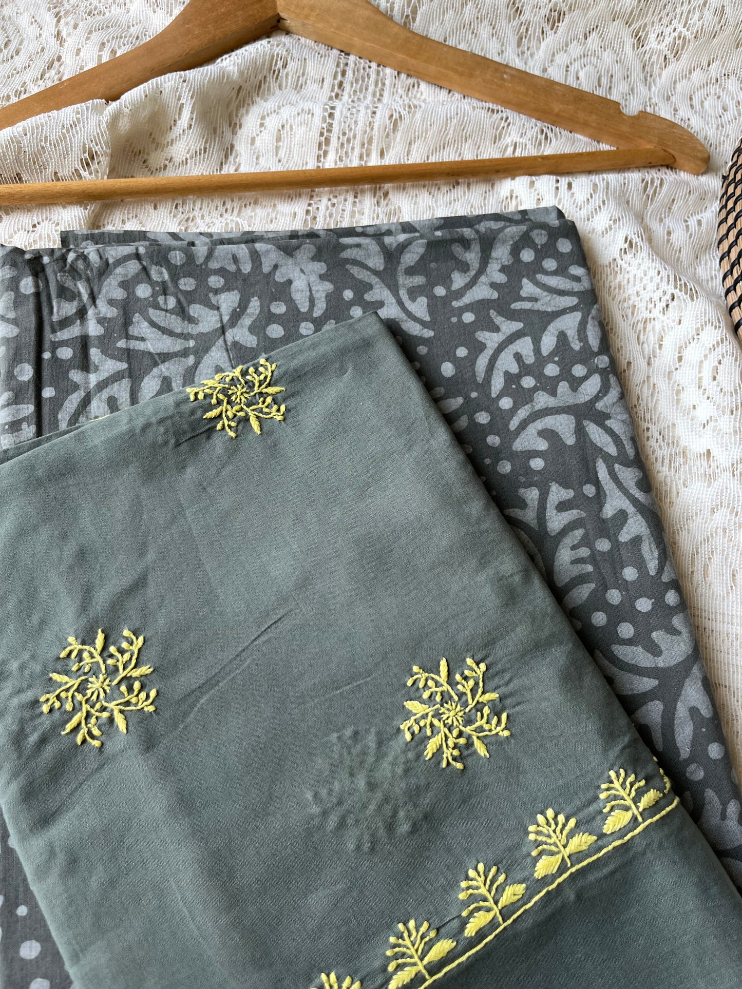 Cotton chikankari Bottom with a baatik kurta fabric