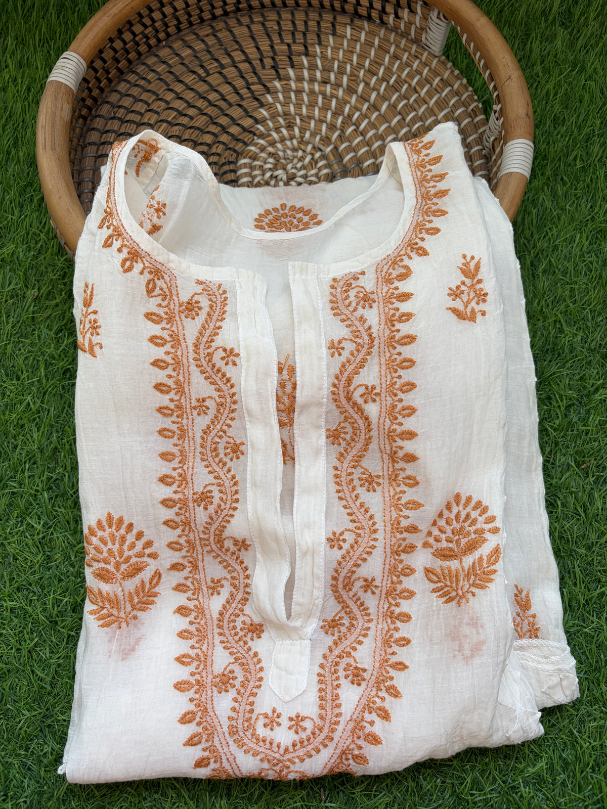 Chikankari daraz chanderi Kurta