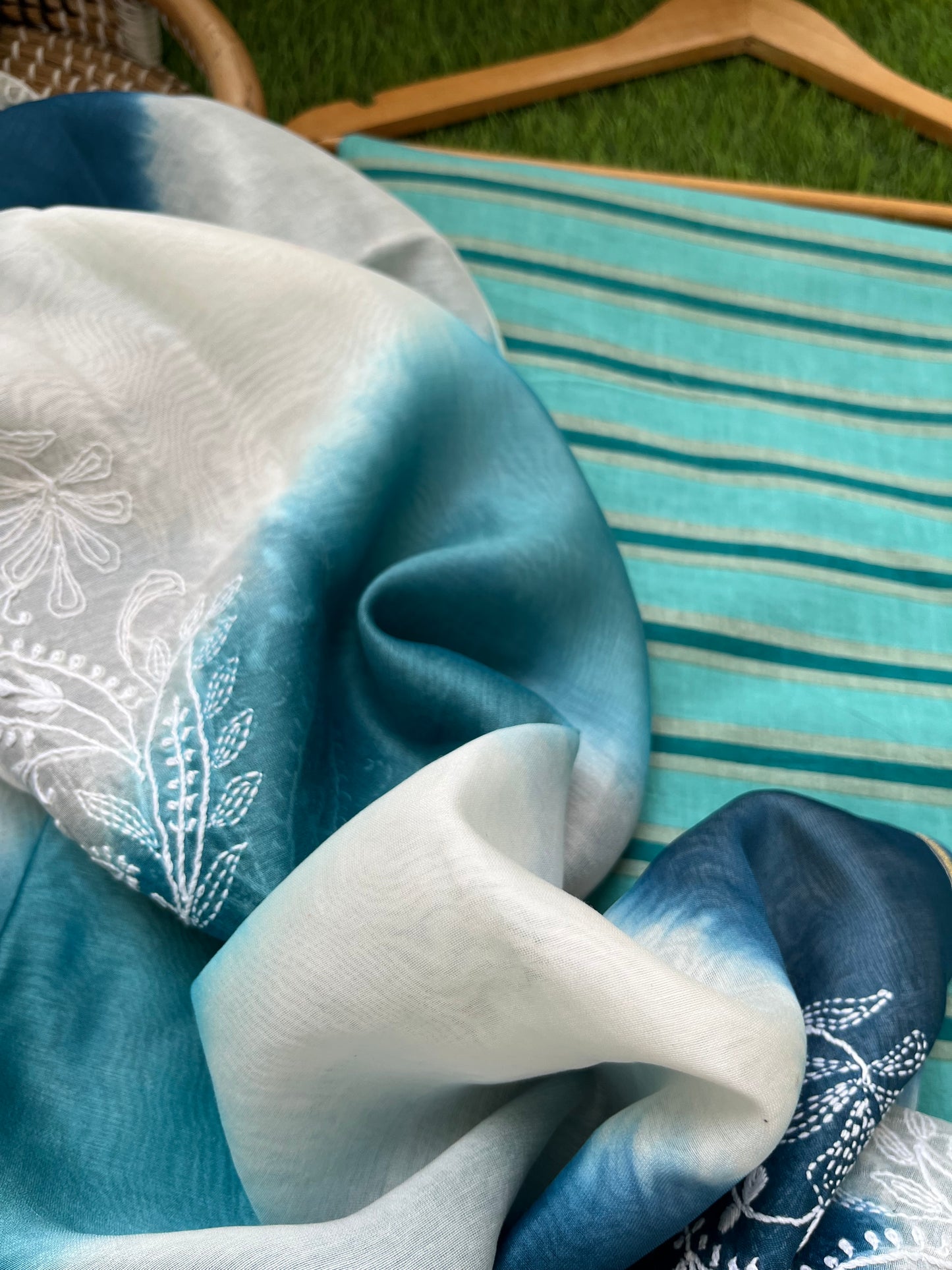 Cotton kurta bottom chikankari dupatta