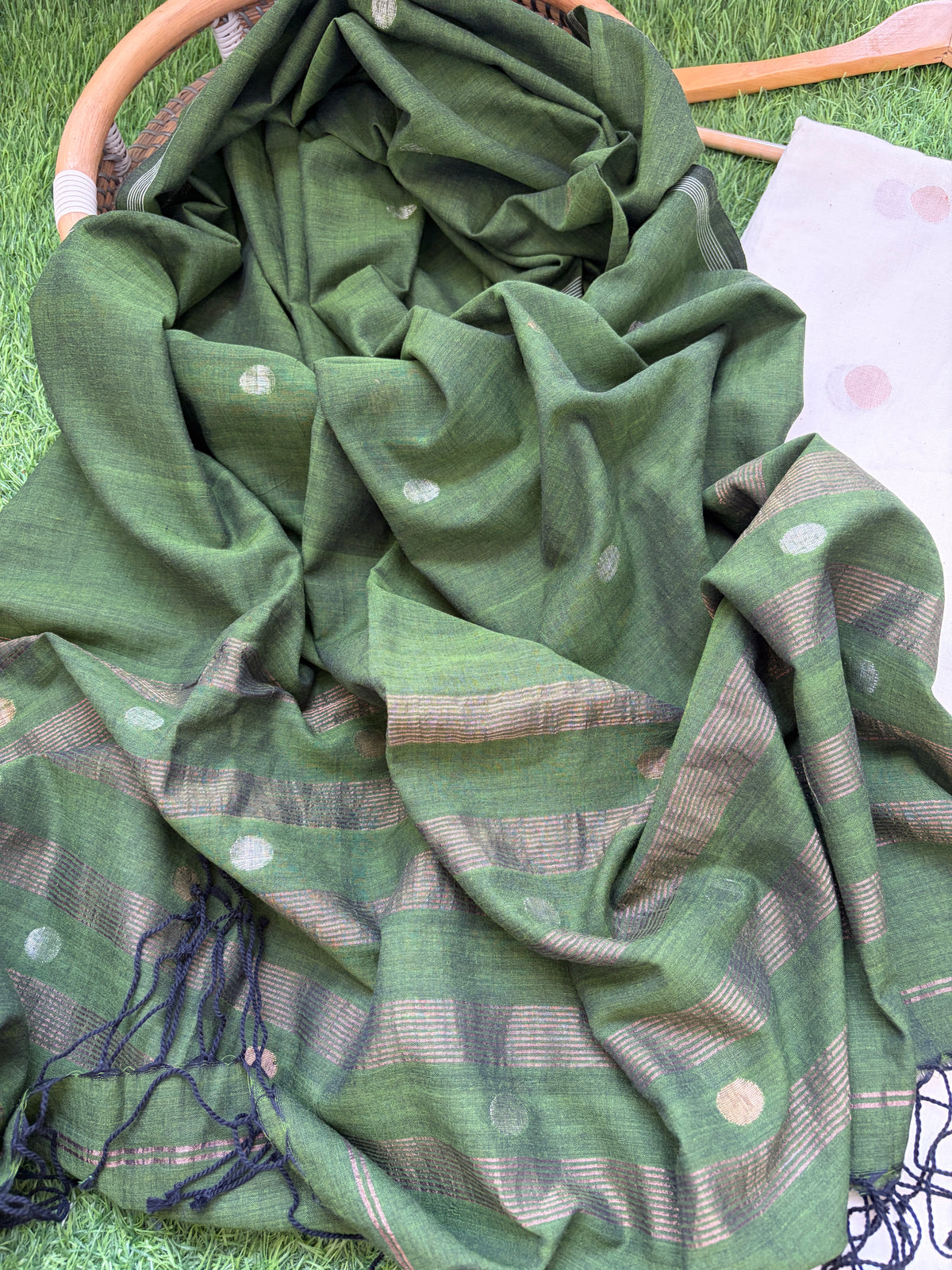 Zari jaamdani Mul dupatta kurta