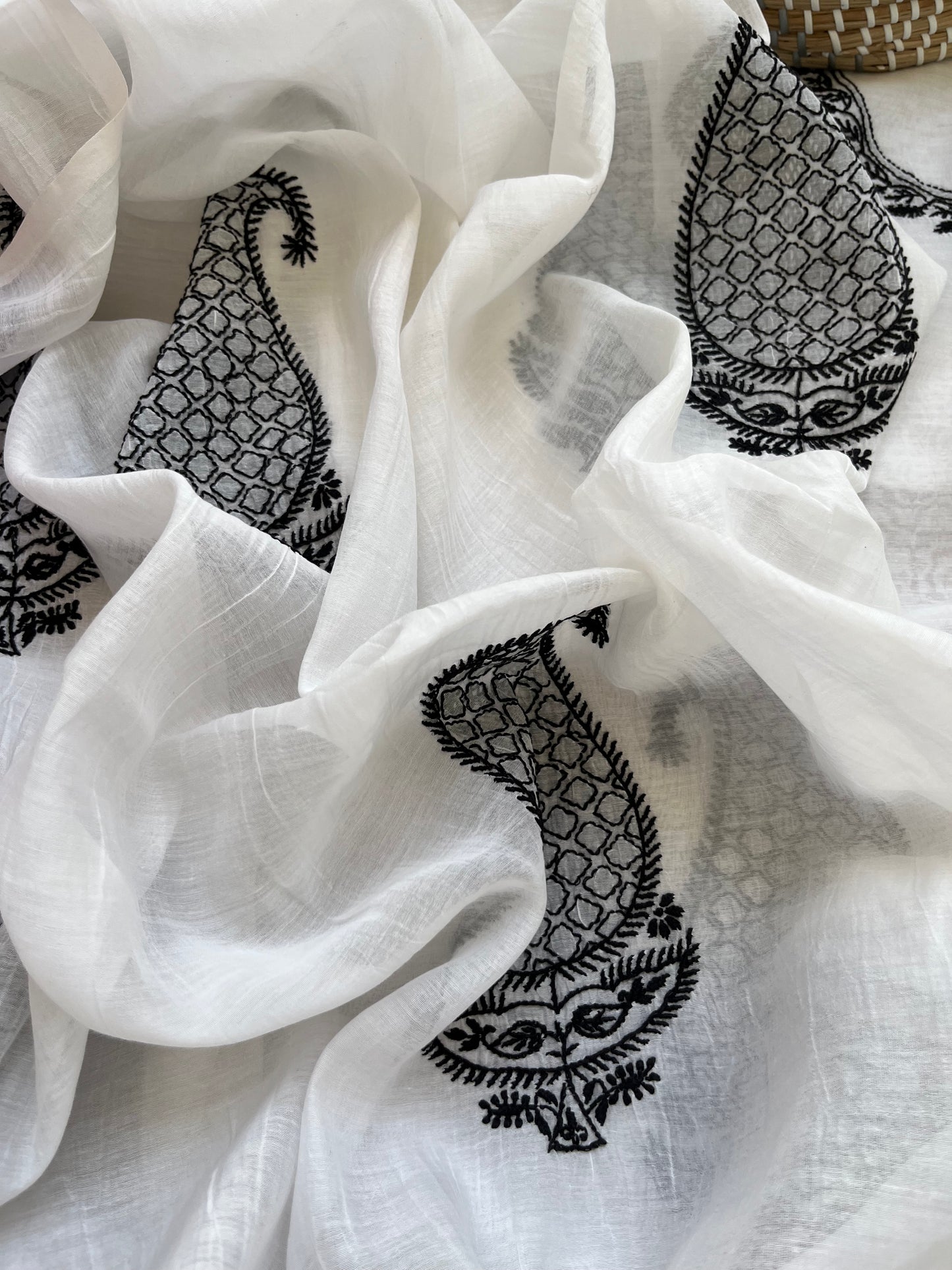 Chanderi chikan kurta dupatta