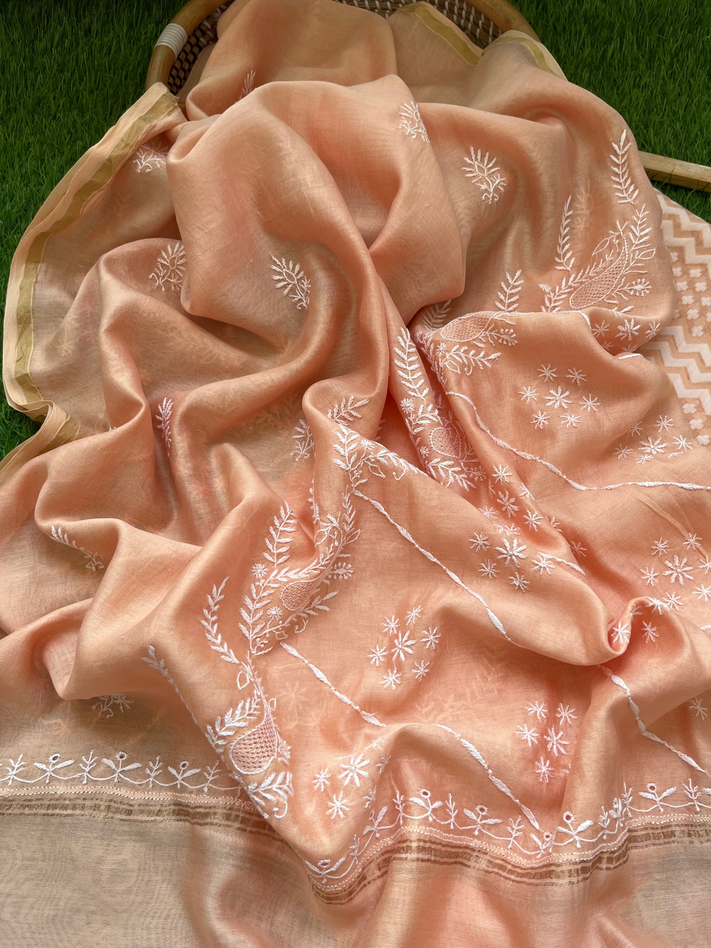 Jaamdani kurta chikankari dupatta