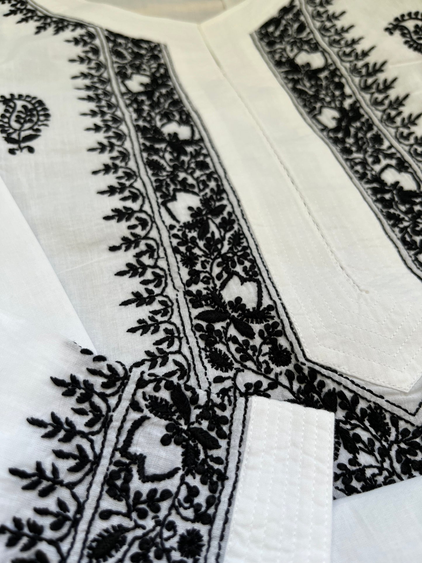 Cotton chikankari kurta dupatta
