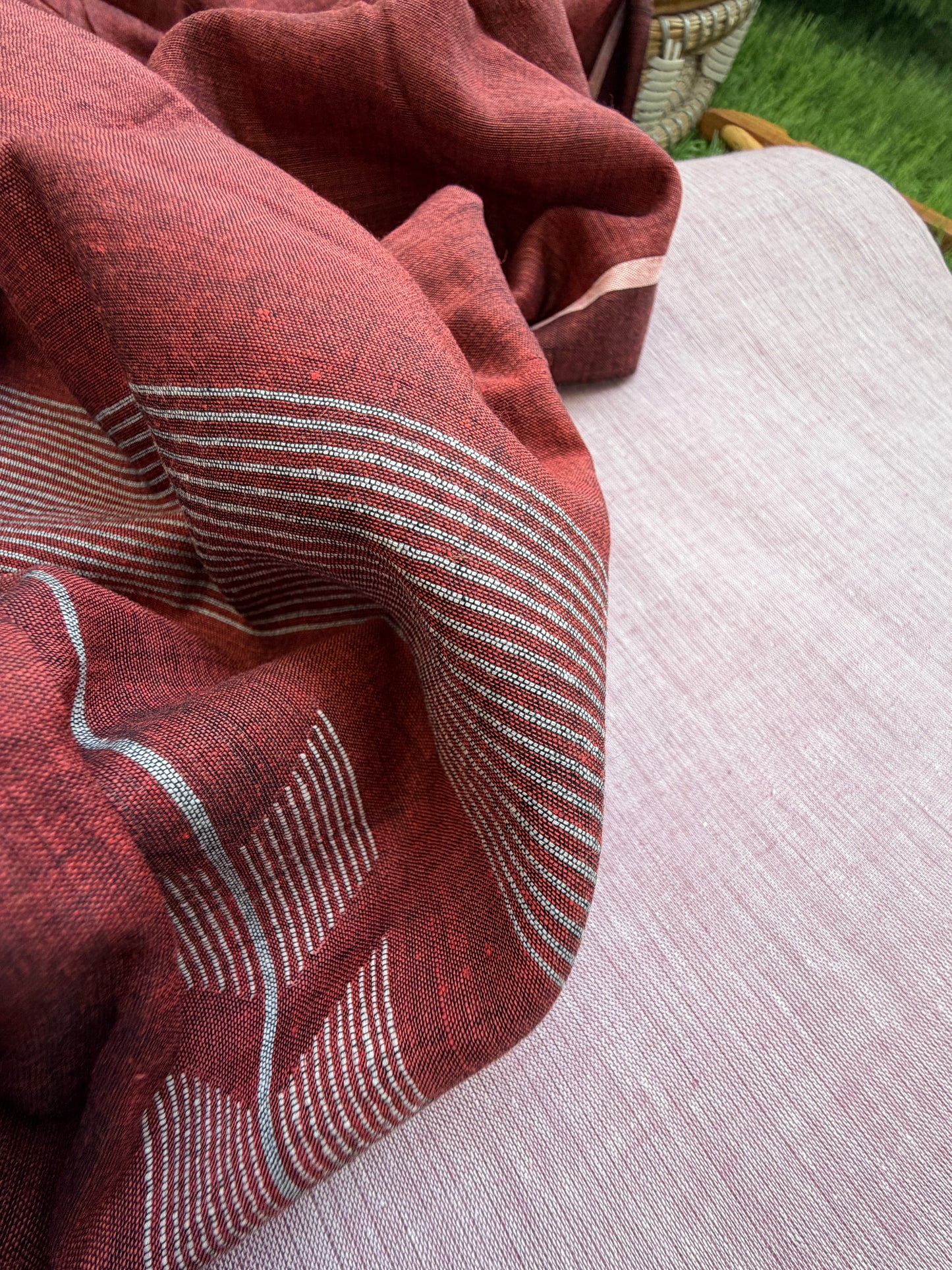 Jaamdani Mul dupatta mangalgiri kurta Bottom