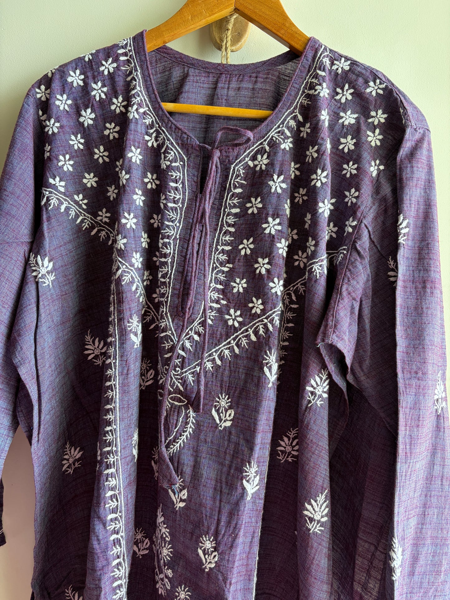 Rozana: Mangalgiri Cotton chikankari kurta