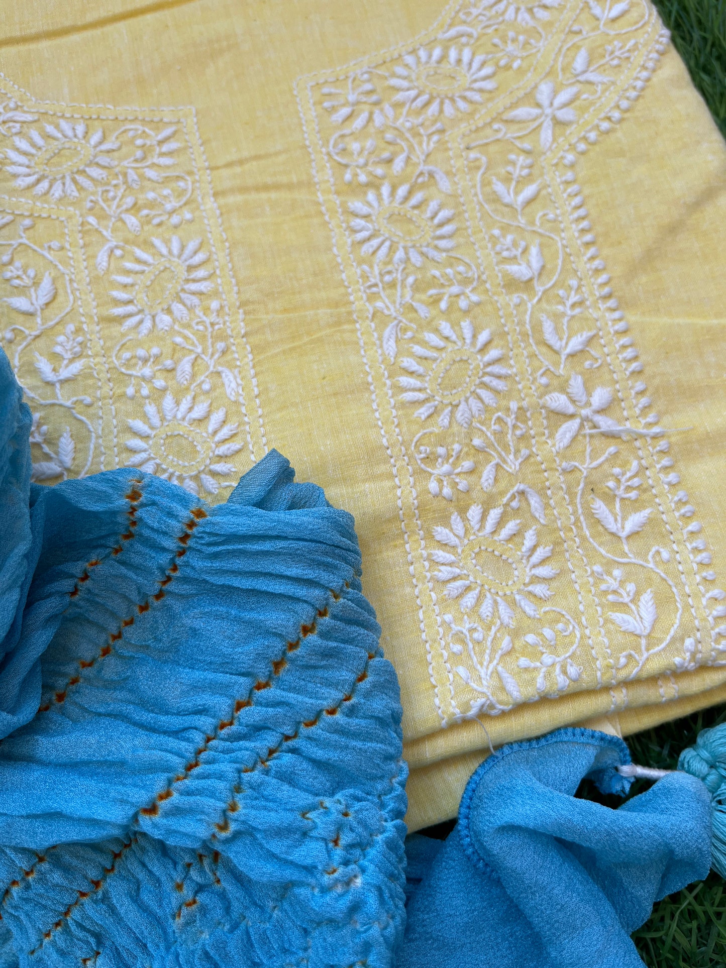 Khadi Mul Chikankari kurta with chinon bandhani dupatta