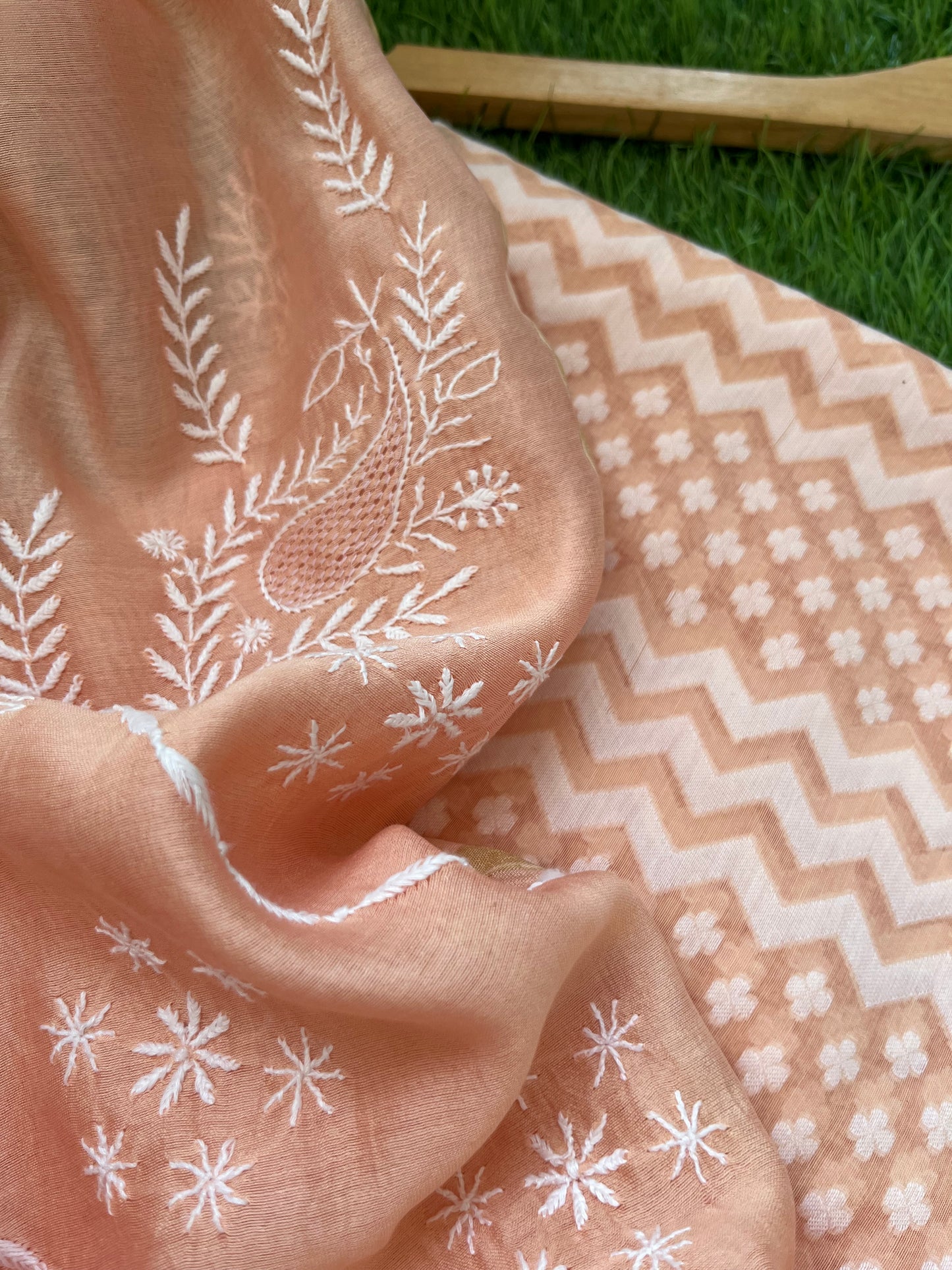 Jaamdani kurta chikankari dupatta