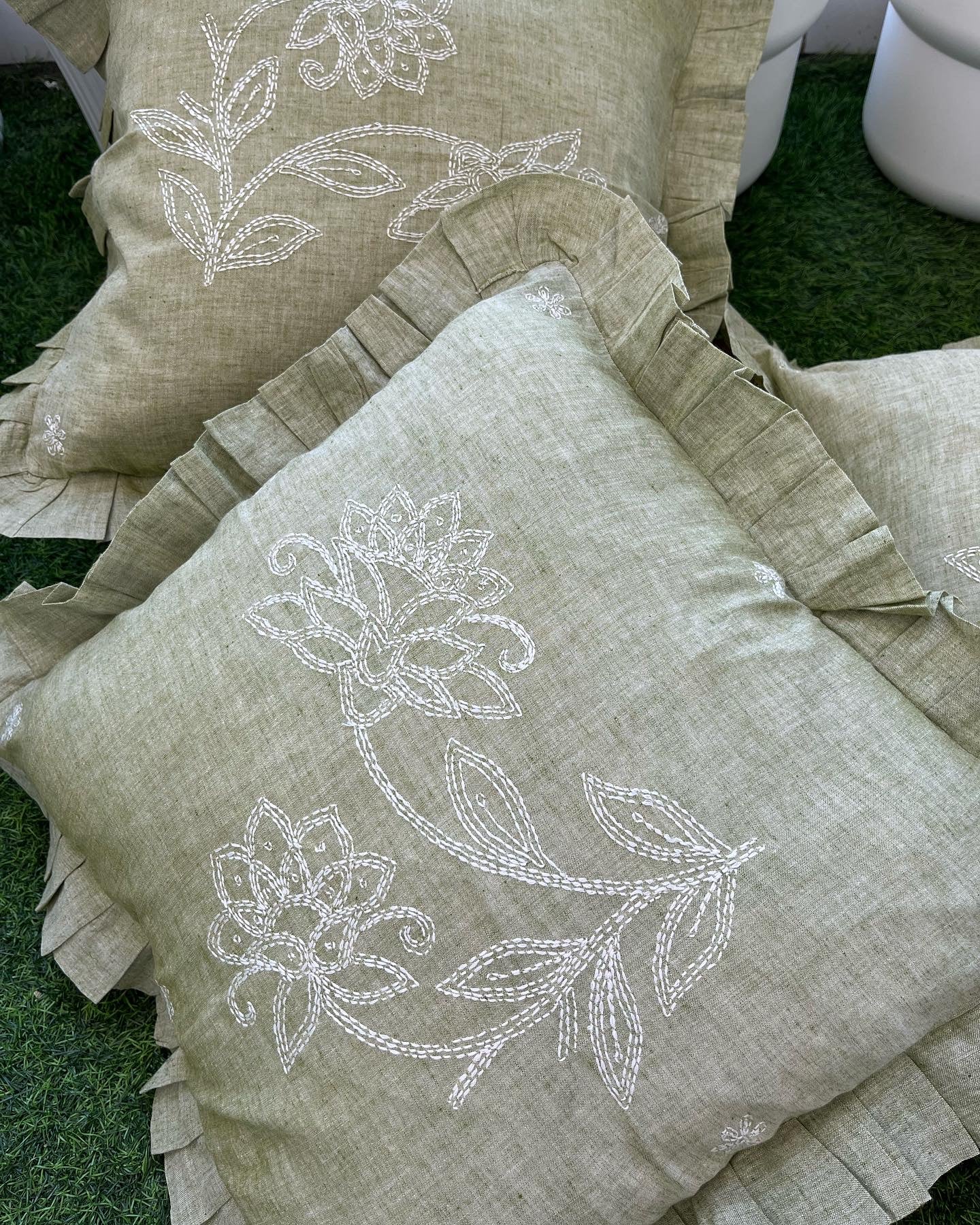 Chikankari cushion cover