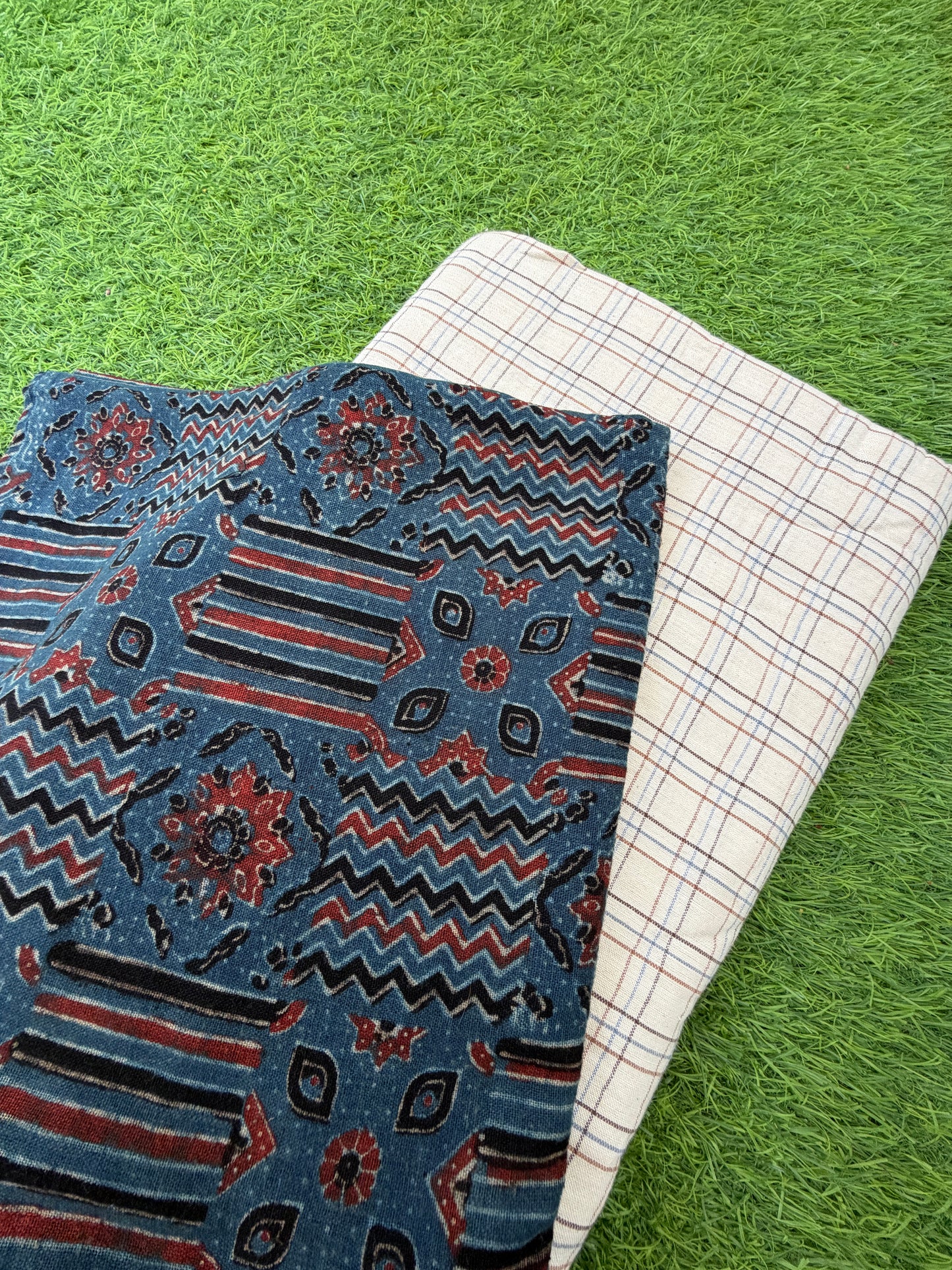Kala Cotton ajrakh kurta khadi check Bottom