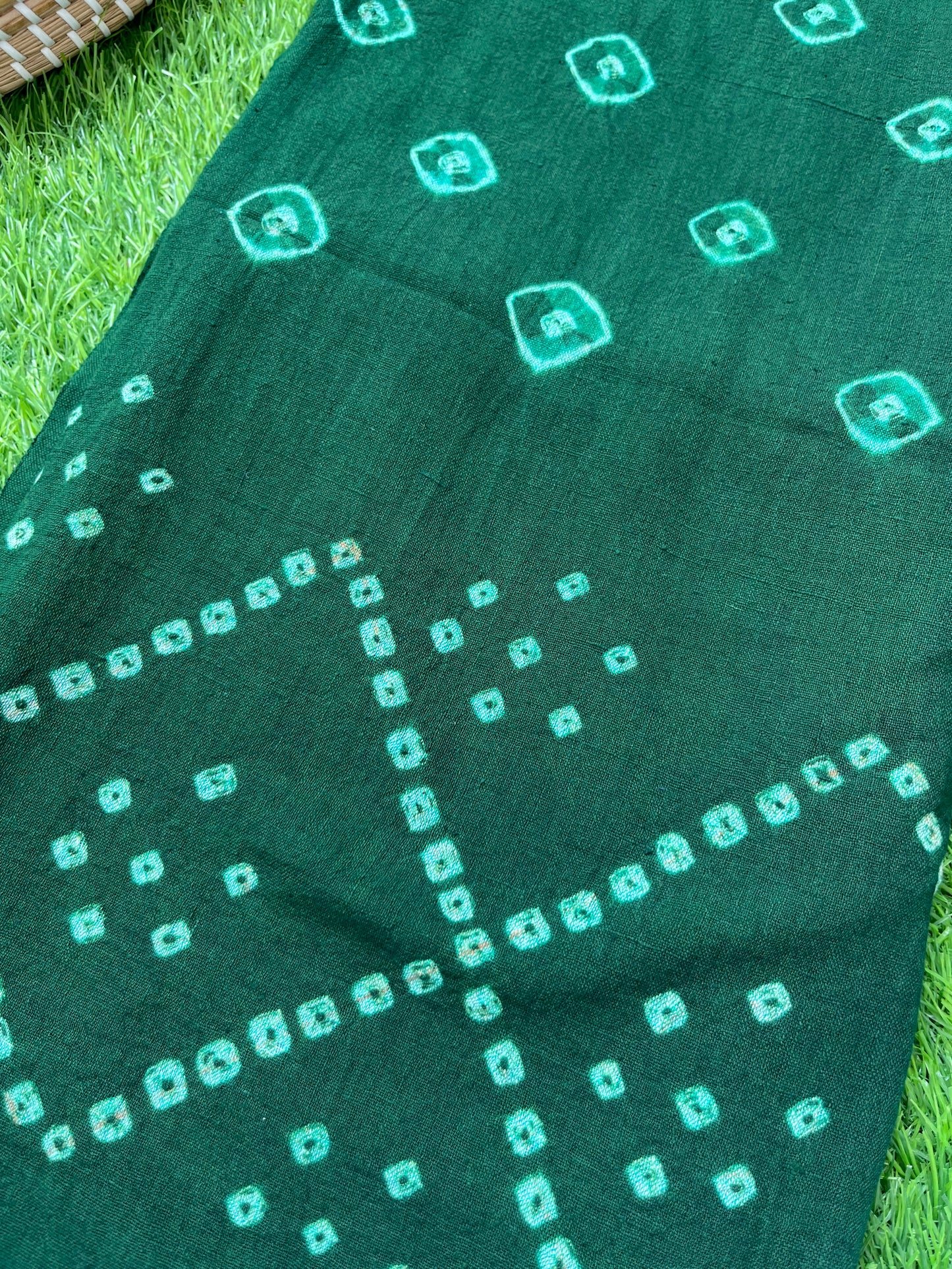 Handwoven organic kala Cotton bandhani fabric