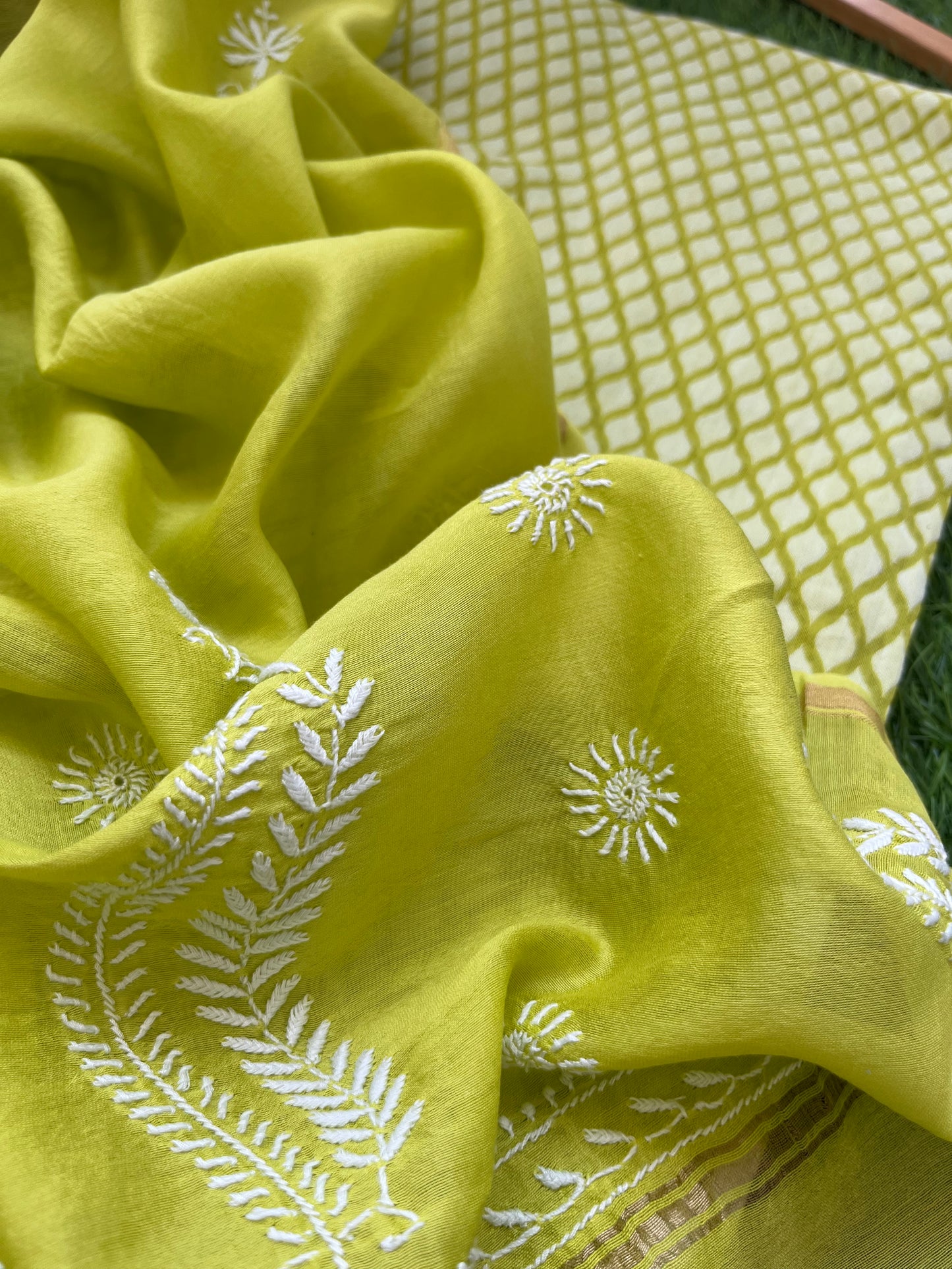 Jaamdani kurta chikankari dupatta