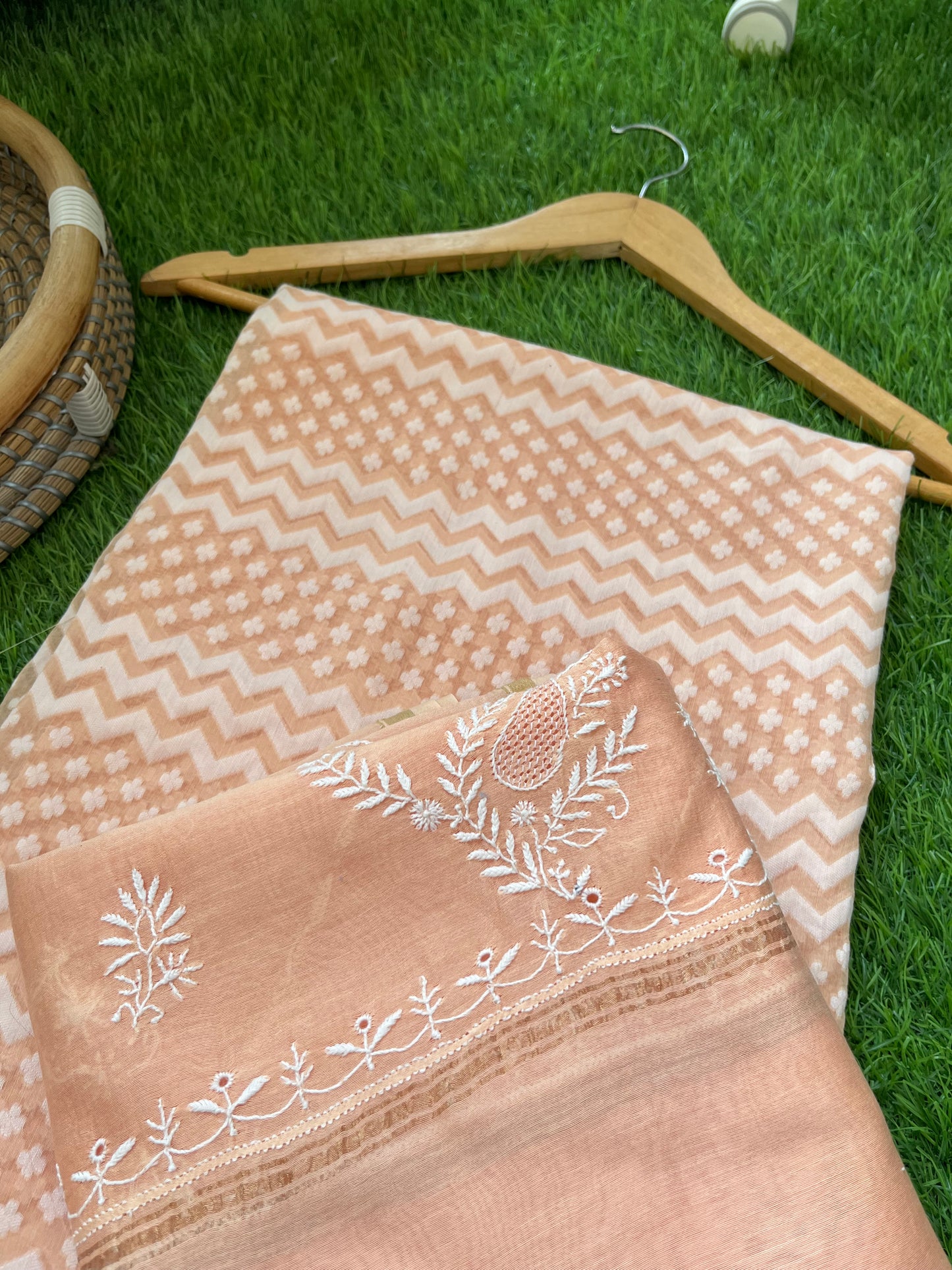 Jaamdani kurta chikankari dupatta