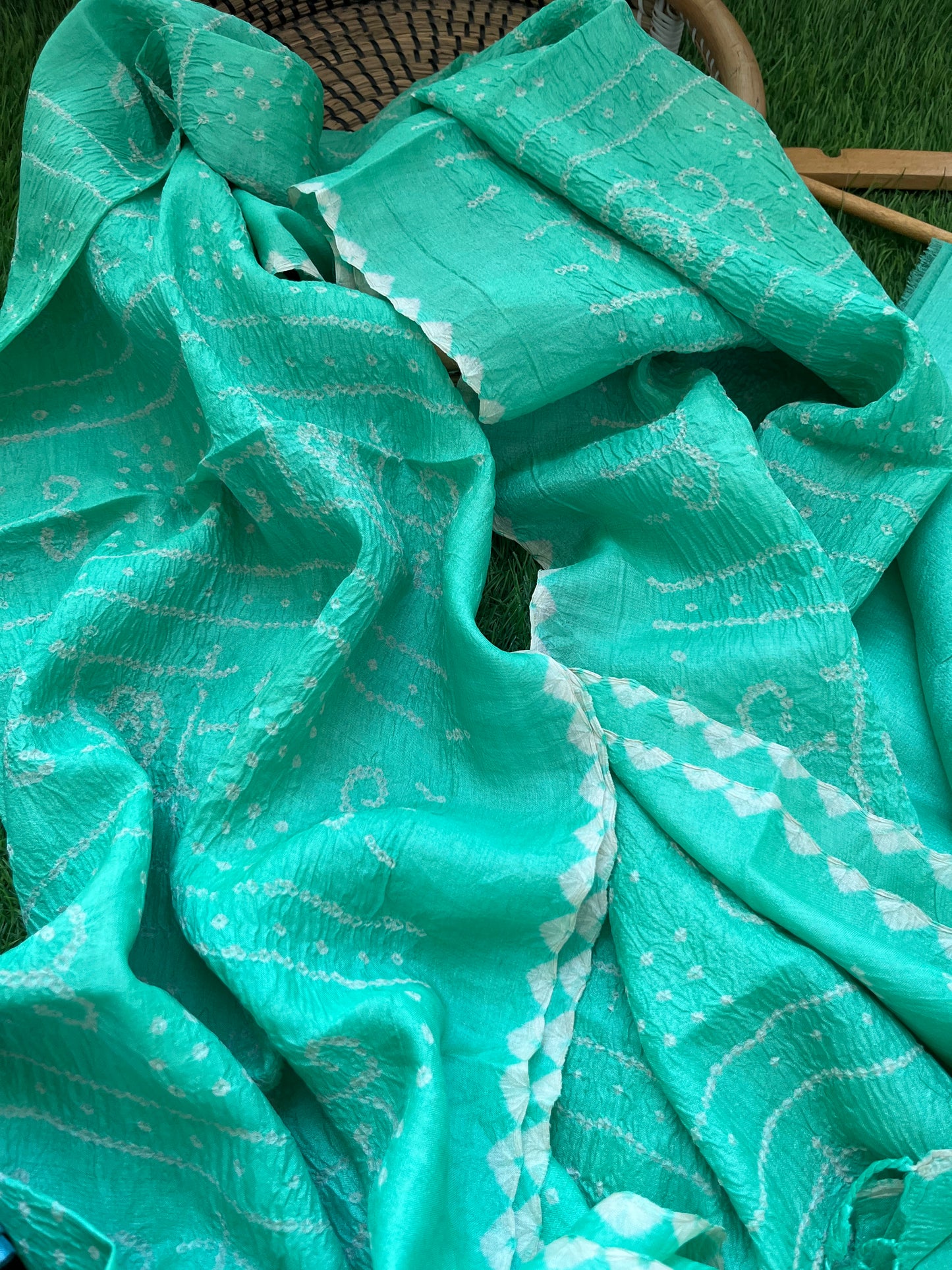 Tussar silk Bandhani dupatta plain kurta