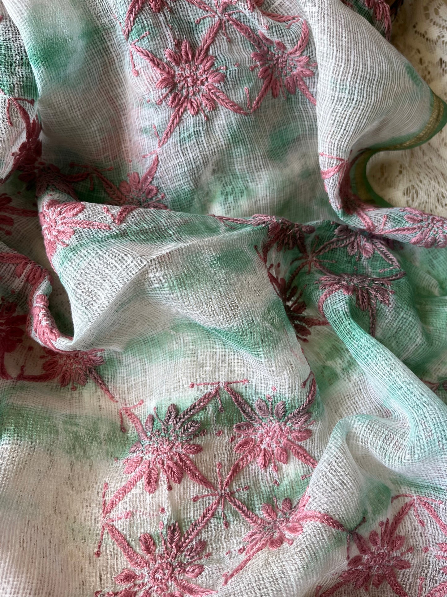 Mangalgiri Cotton kurta bottom chikankari dupatta