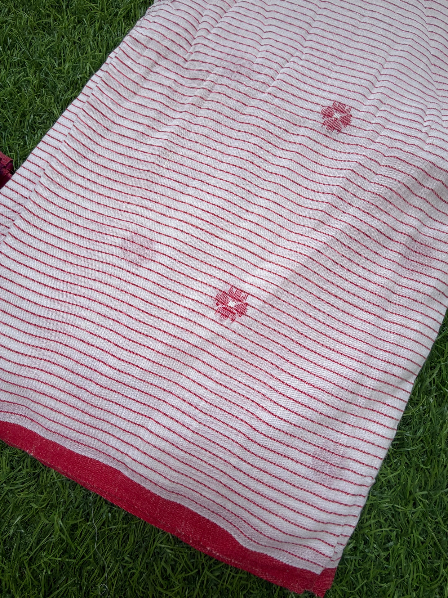 Jaamdani mul fabric