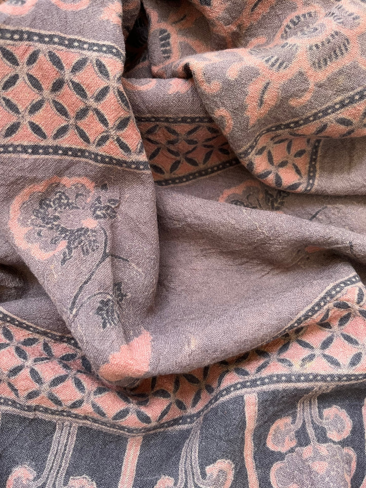 Handwoven ajrakh shawl