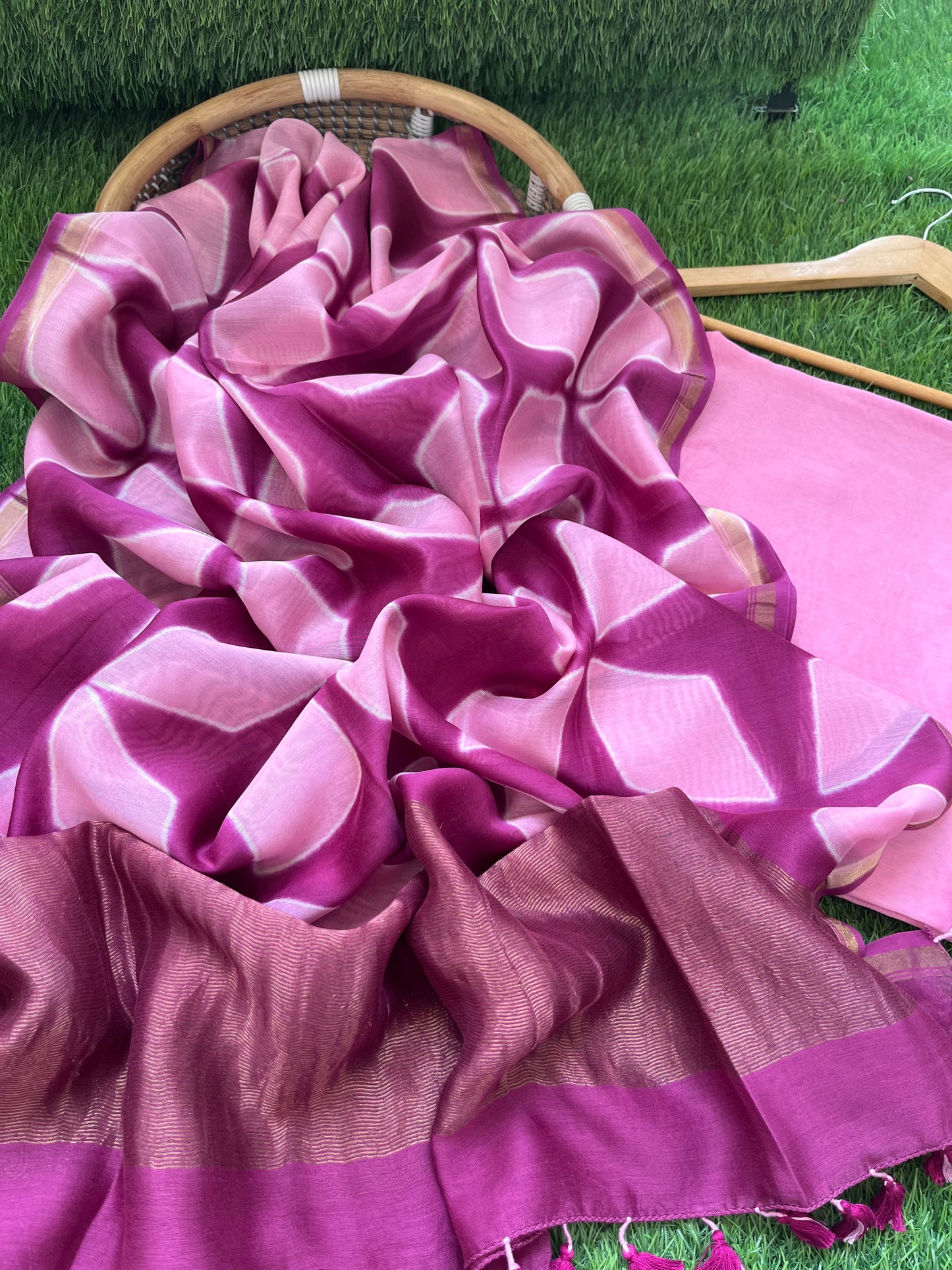 Chanderi Clamp Dye dupatta with plain fabric