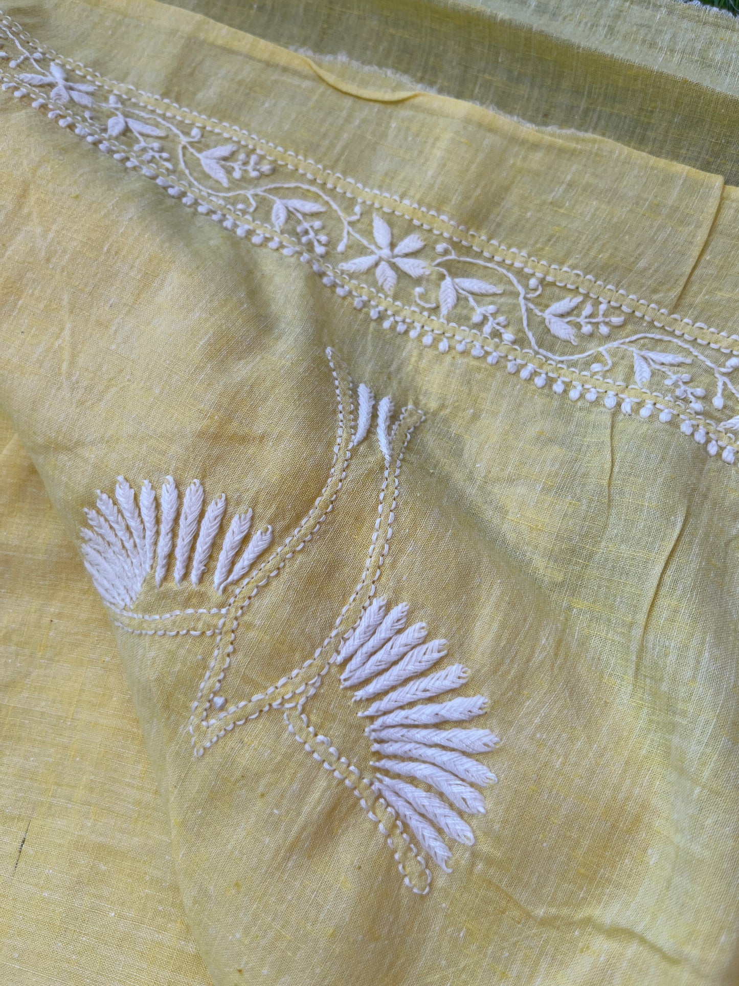 Khadi Mul Chikankari kurta with chinon bandhani dupatta