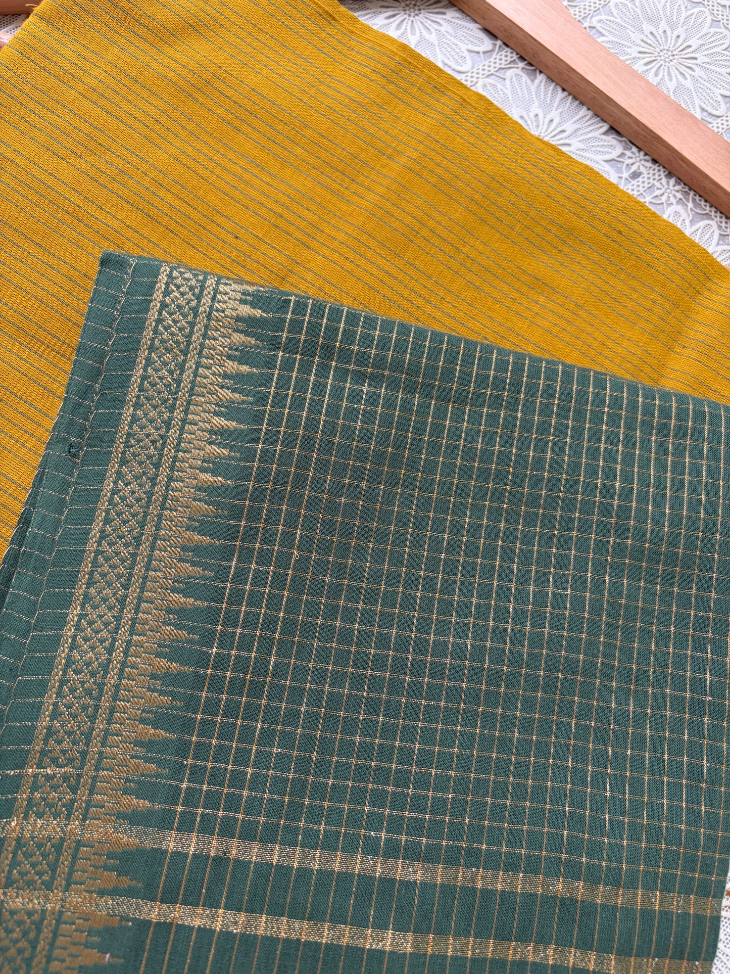Mangalgiri Cotton 3 pc set - kurta bottom Dupatta
