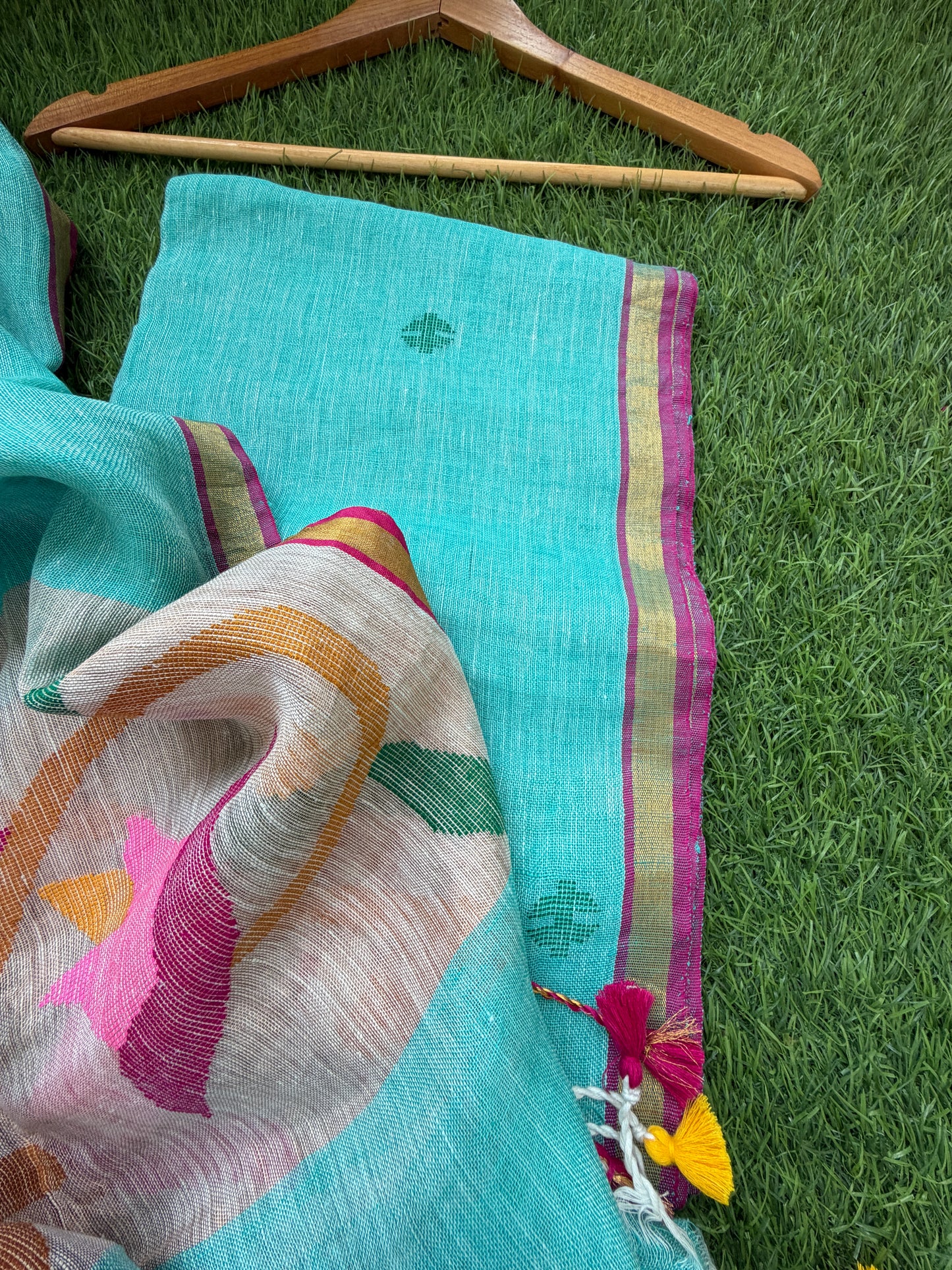 Linen Jaamdani kurta dupatta