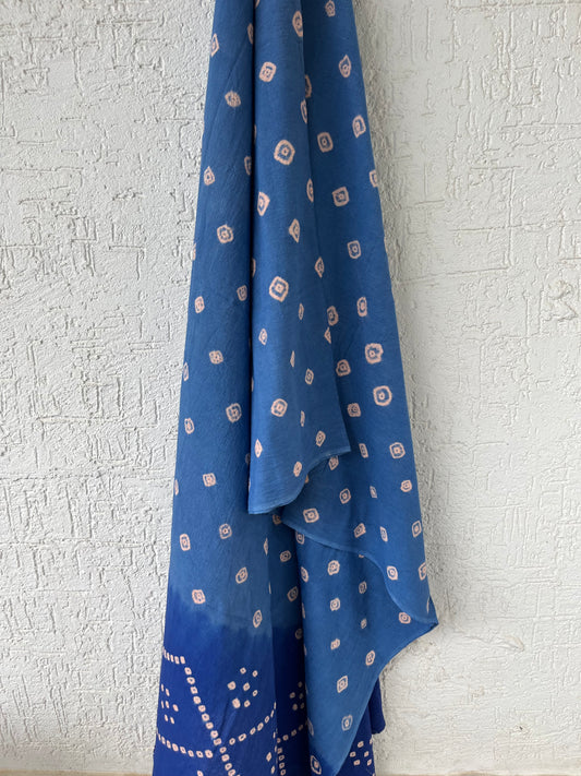 Handwoven organic kala Cotton bandhani fabric