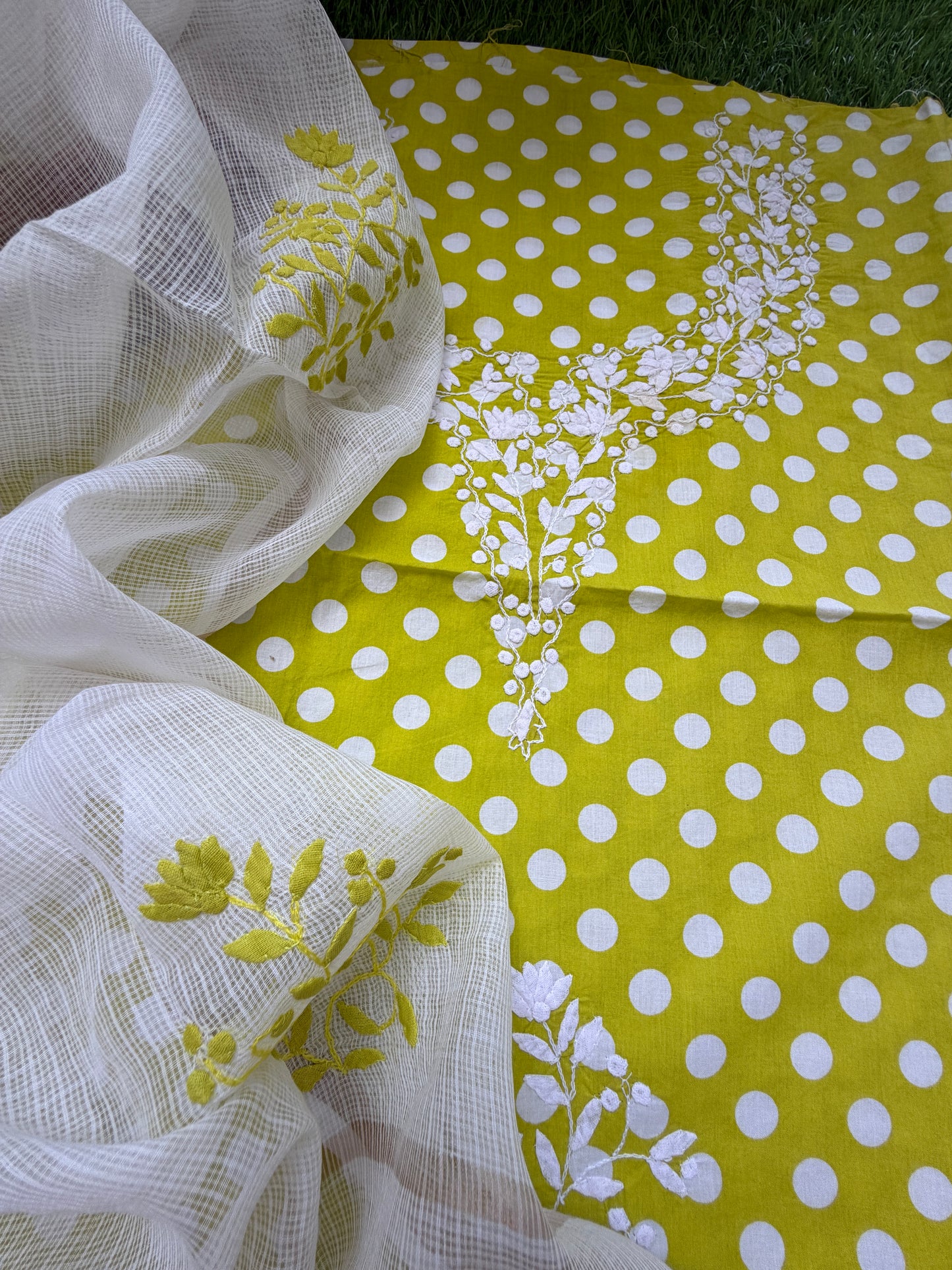 Patti kaam kurta Dupatta