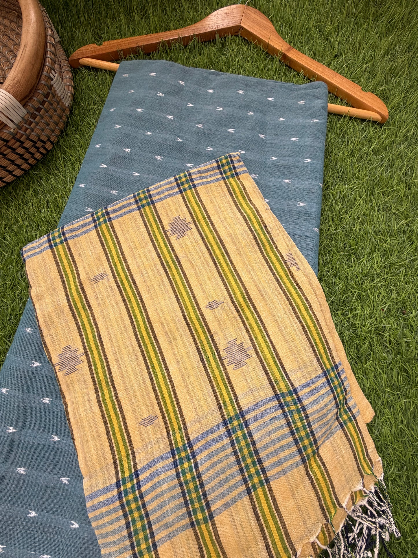 Jaamdani Mul dupatta mangalgiri kurta Bottom
