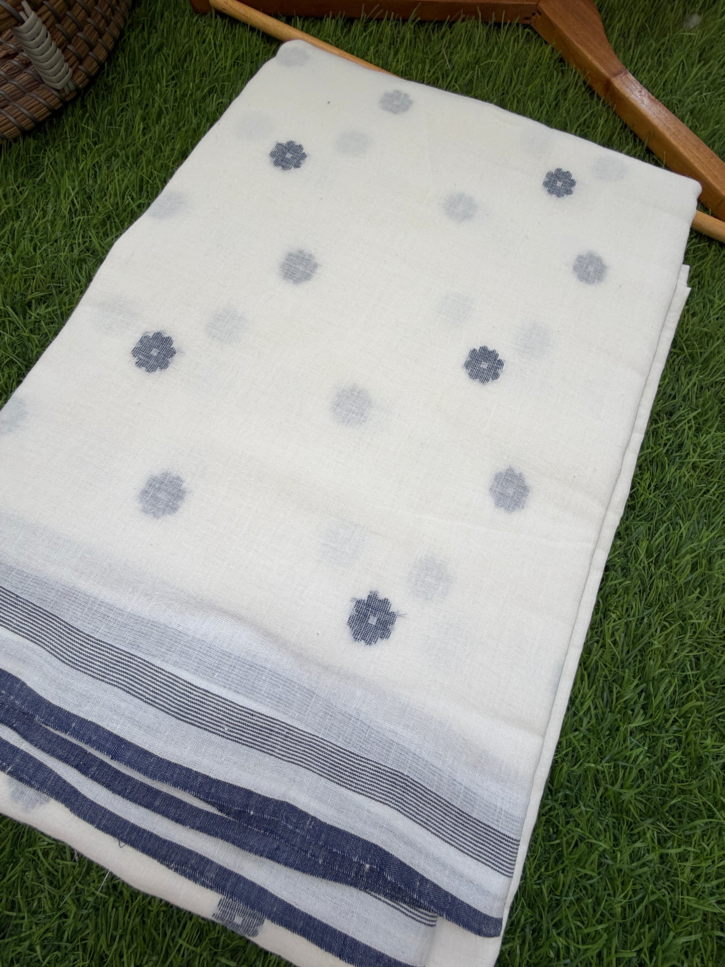Jaamdani mul fabric