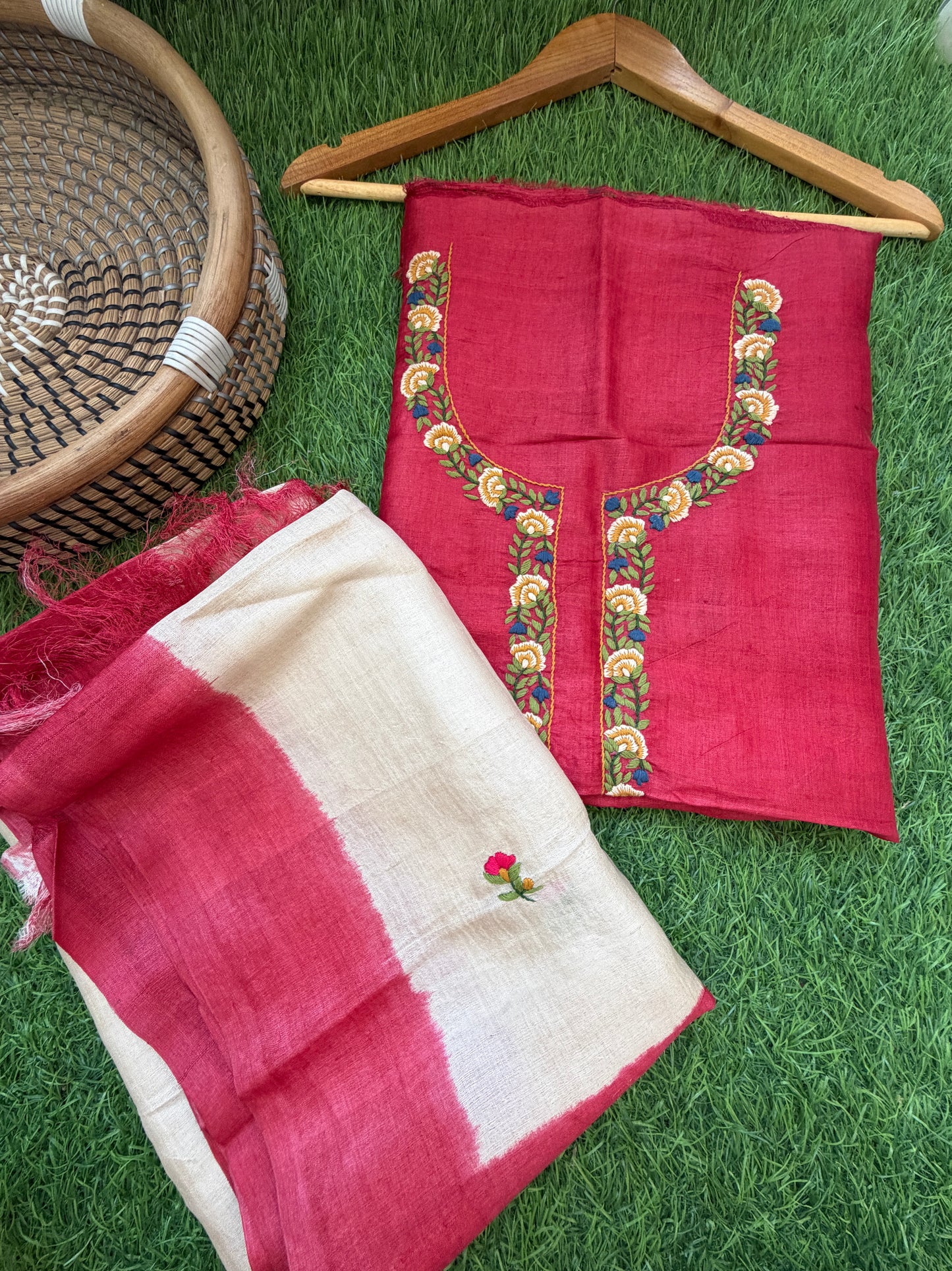 Hand embroidered tussar kurta dupatta
