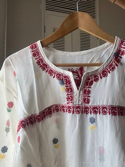 Khadi Mul Jaamdani chikankari kurta