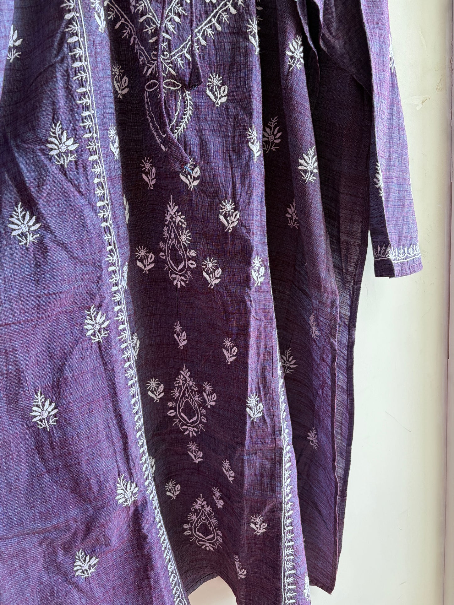 Rozana: Mangalgiri Cotton chikankari kurta