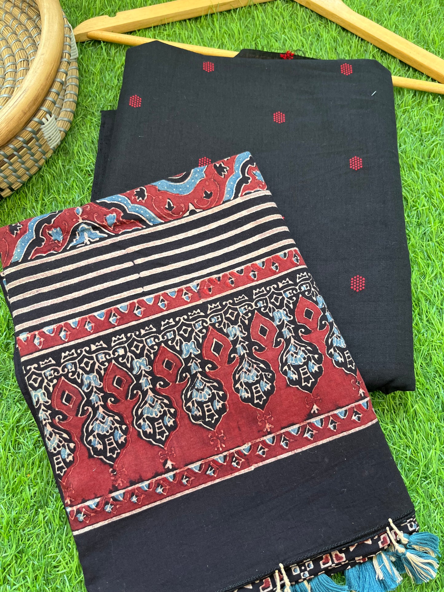 Cotton mangalgiri kurta bottom cotton ajrakh dupatta