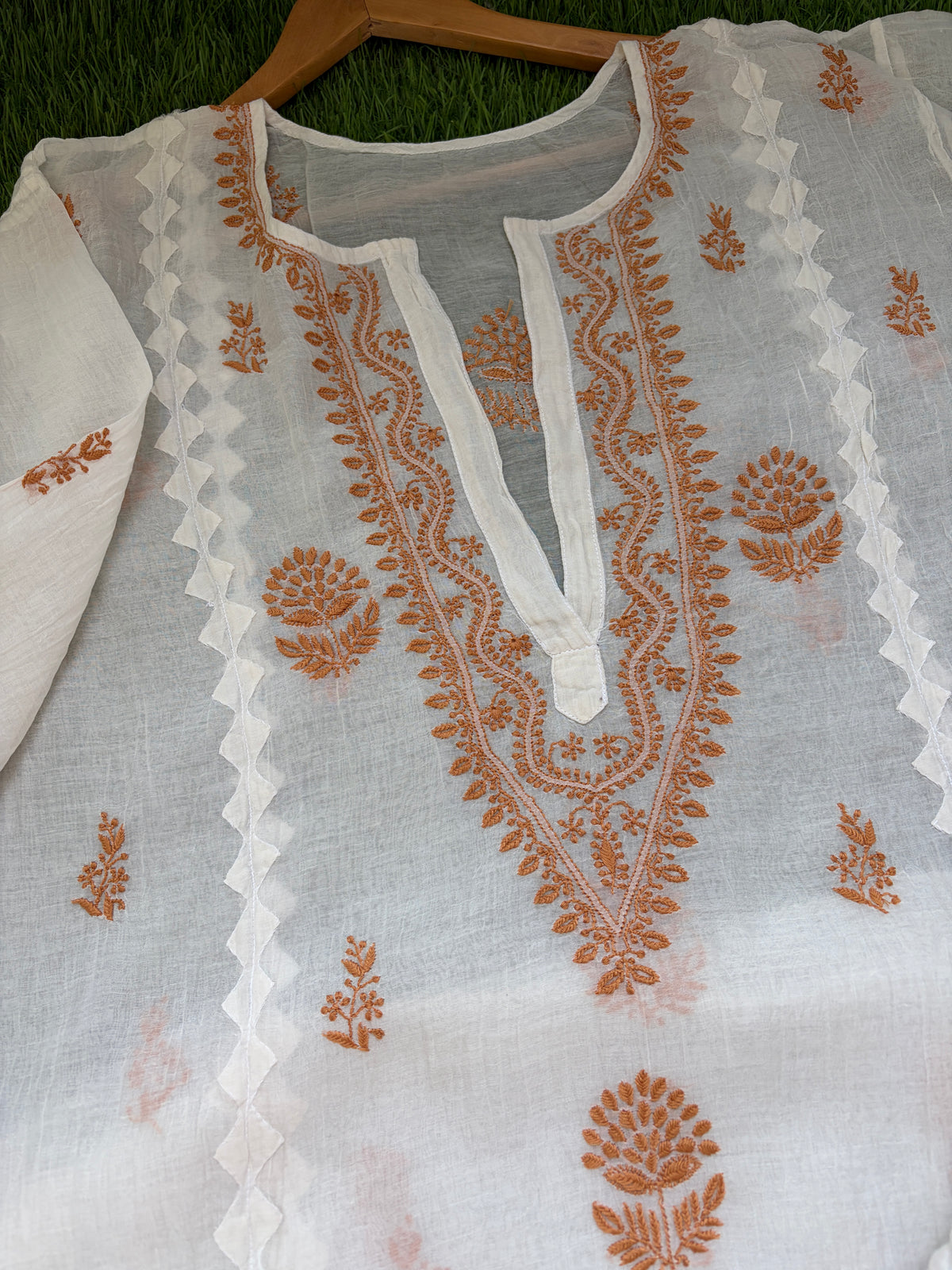 Chikankari daraz chanderi Kurta