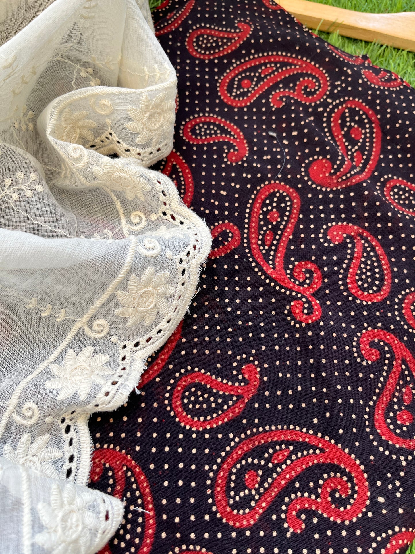 Kurta Bottom scalloped Dupatta