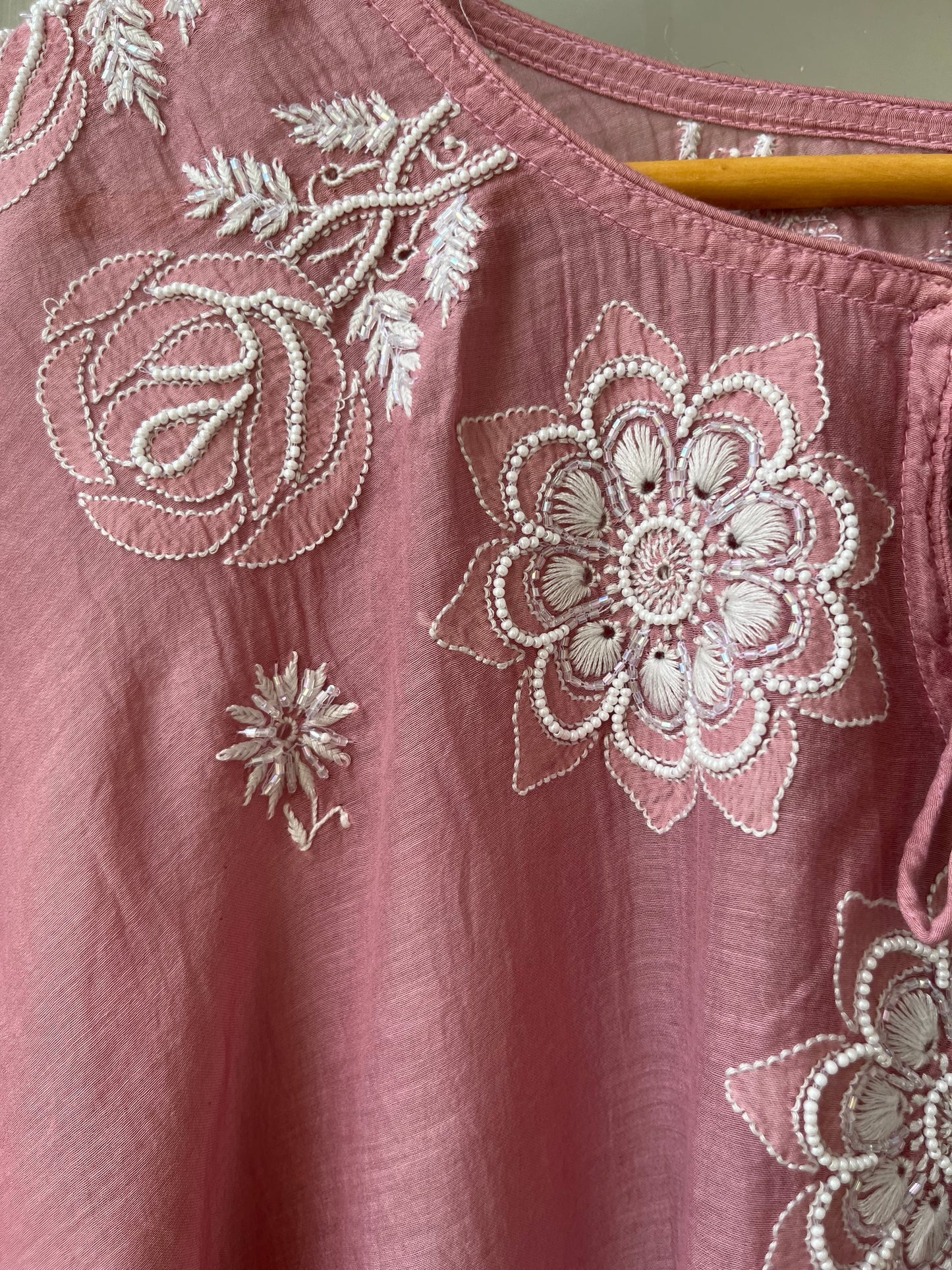 Chanderi chikan work Kaaftan