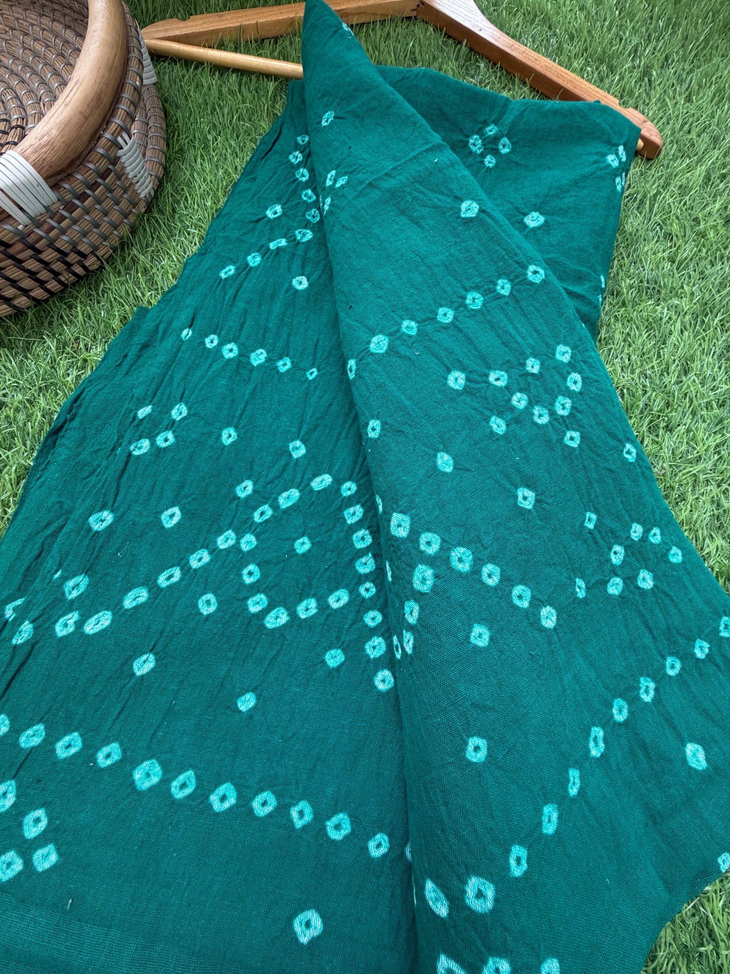 Handwoven organic kala Cotton bandhani fabric