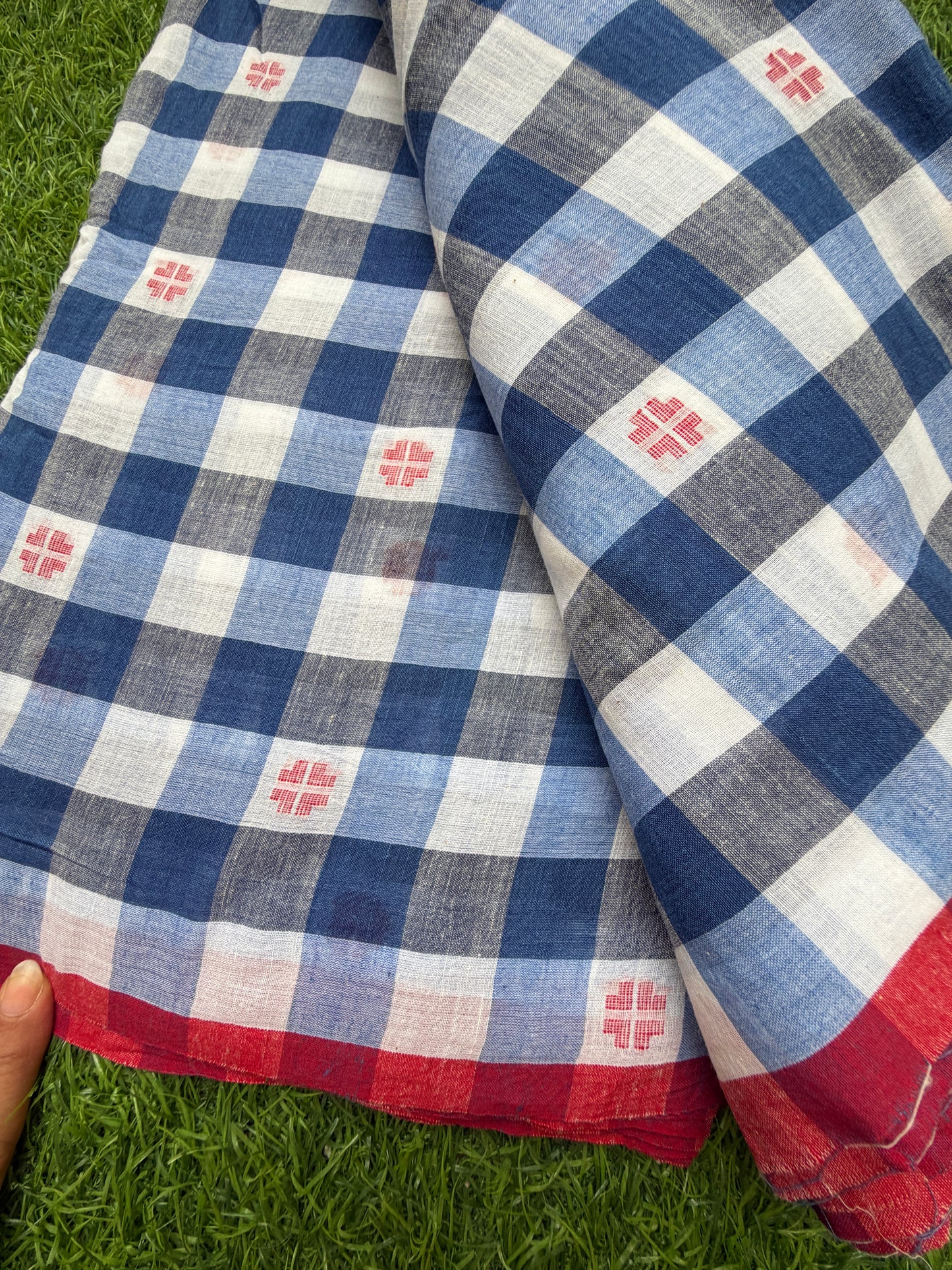 Jaamdani mul fabric